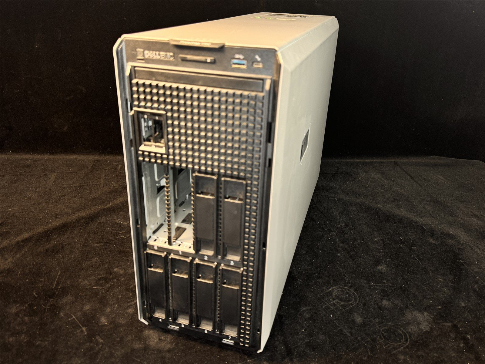 POWEREDGE T350 TOWER XEON 1x 6C E-2336 2.9GHz 32GB RAM H345 4x 960GB SSD
