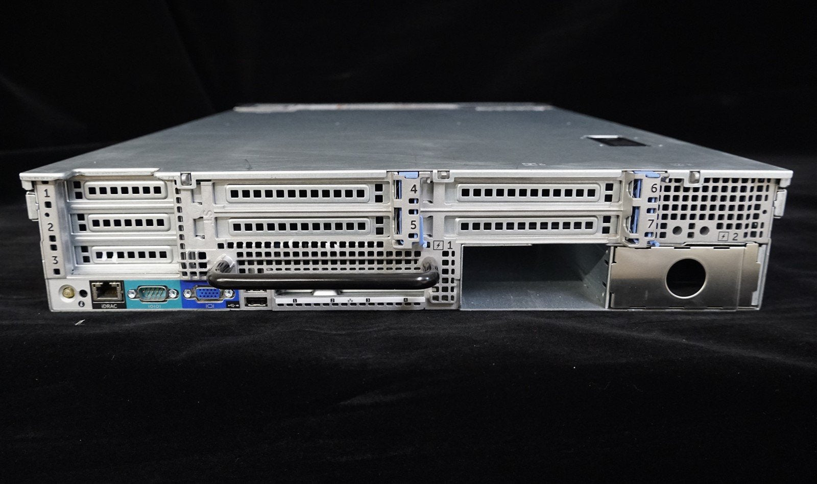 DELL POWEREDGE R720 8LFF 2x 8 CORE E5-2670 2.6GHz 128GB RAM H710P NO HDD