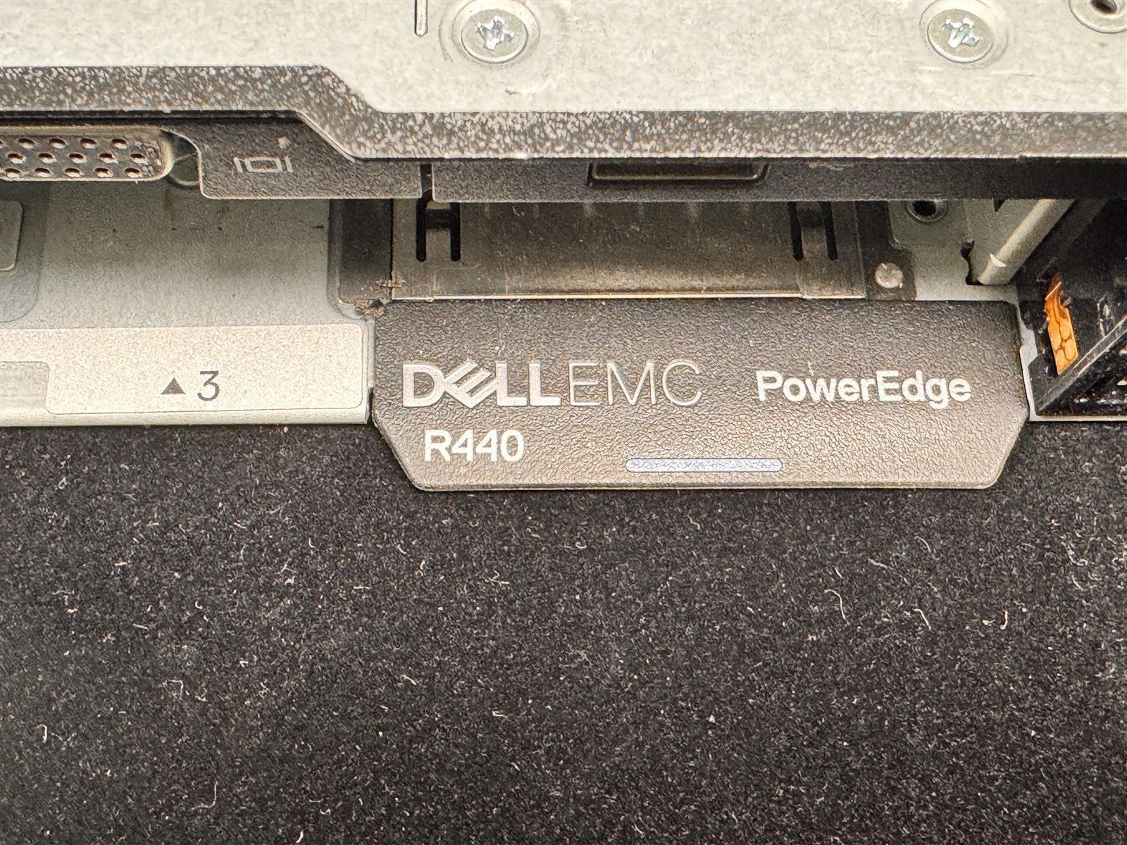 DELL POWEREDGE R440 4LFF SERVER 2x4C SILVER 4112 2.6GHz 24GB RAM 3x 2TB SAS H330