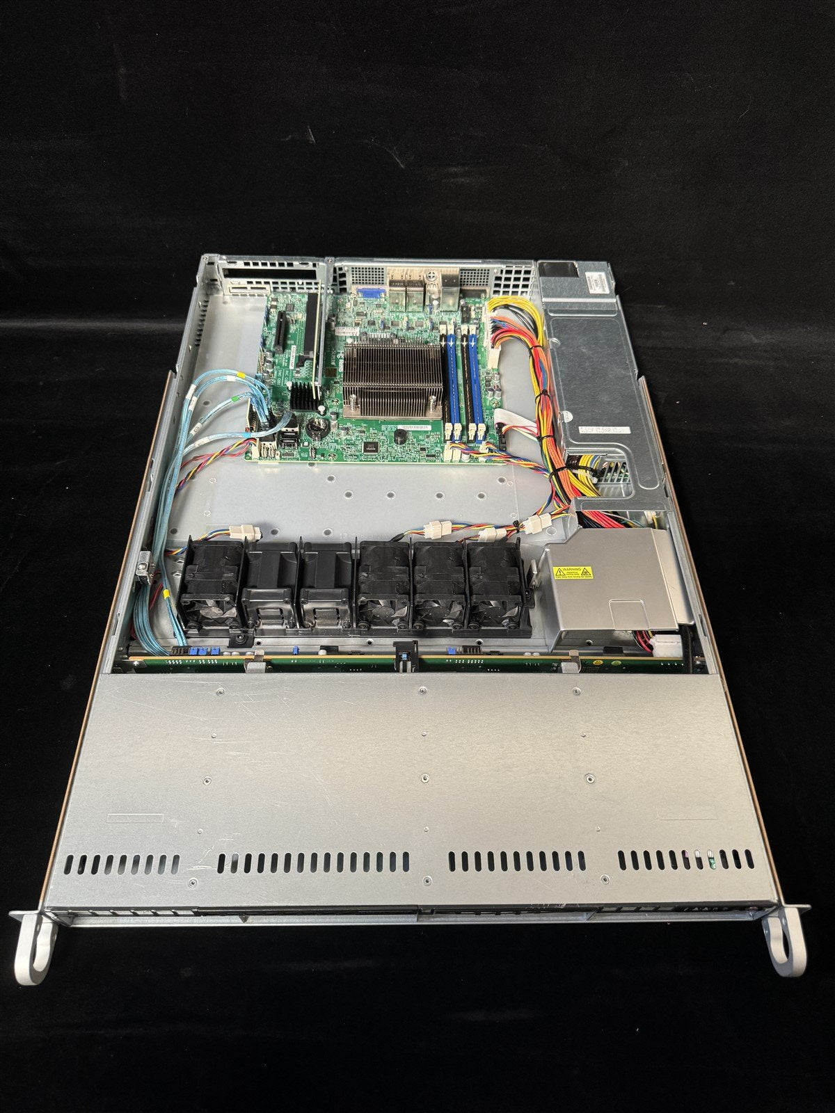 CSE-815 SUPERMICRO 1U 4LFF SERVER 1x 4C E3-1271V3 3.6GHz 24GB RAM X10SLM+-LN4F