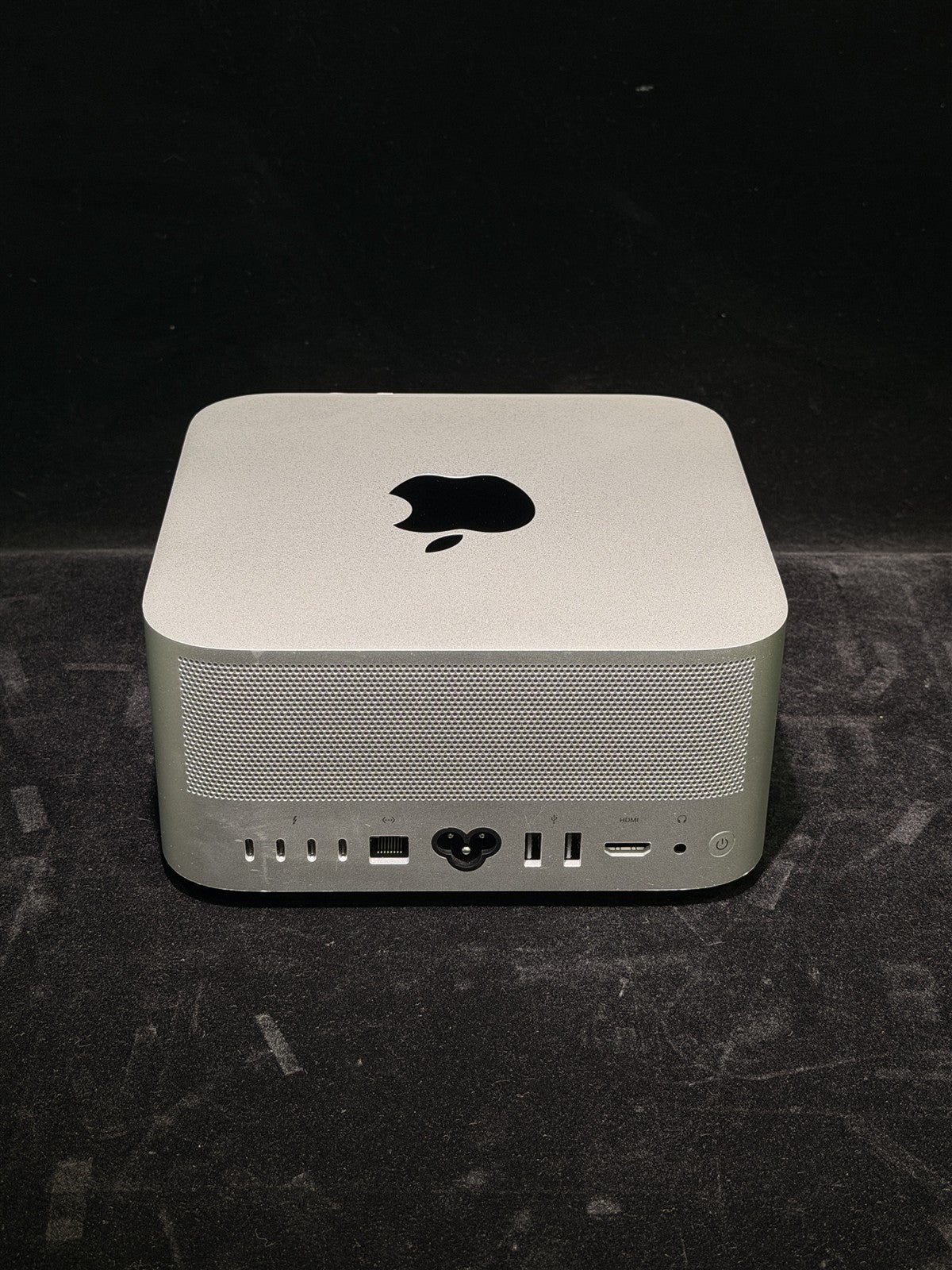 Apple Mac Studio 2022 A2615 M1 Ultra 20-Core 48C GPU 64GB RAM 1TB SSD No Cord
