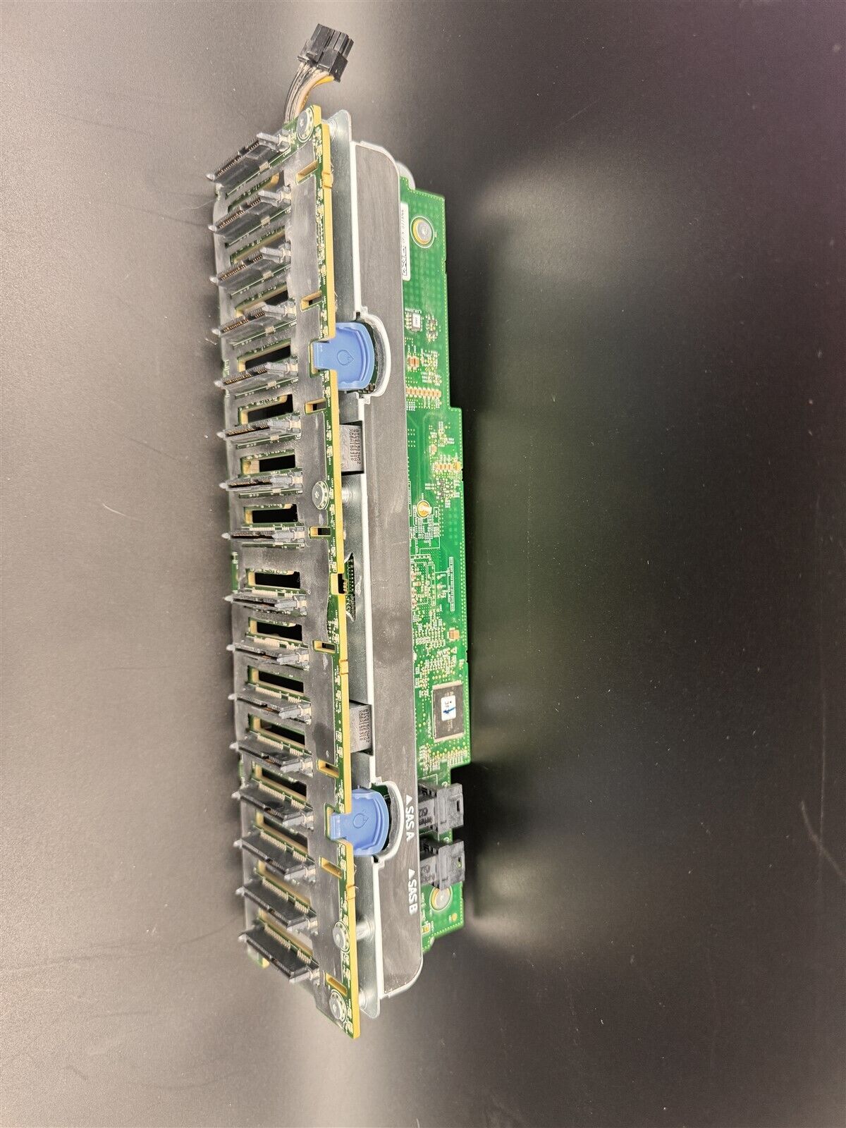 8TGM0 DELL POWEREDGE 16SFF 2.5" BACKPLANE FOR R730 R730XD R830 4G4F6 7K5HK