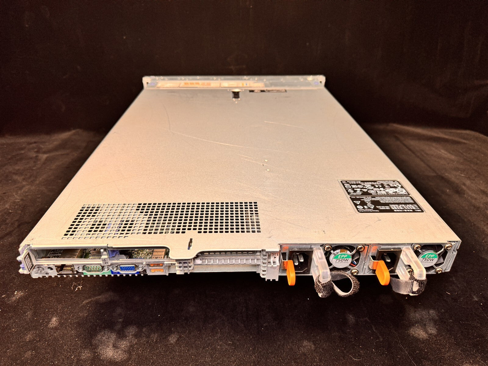 DELL EMC POWEREDGE R640 8SFF 2x 12C GOLD 6136 3.0GHZ 192GB RAM 8x 2TB SSD H730P