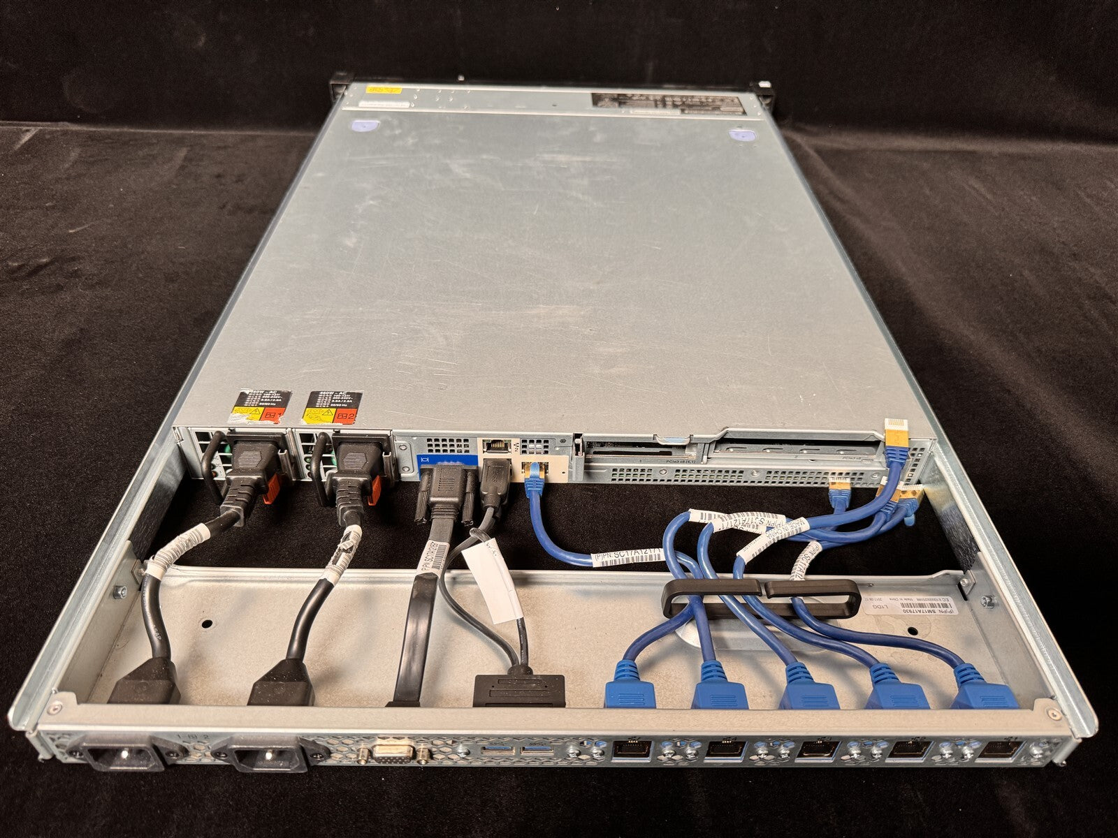 X3250 M6 LENOVO 1U SERVER 4LFF BAREBONE CHASSIS HEATSINK DUAL POWER
