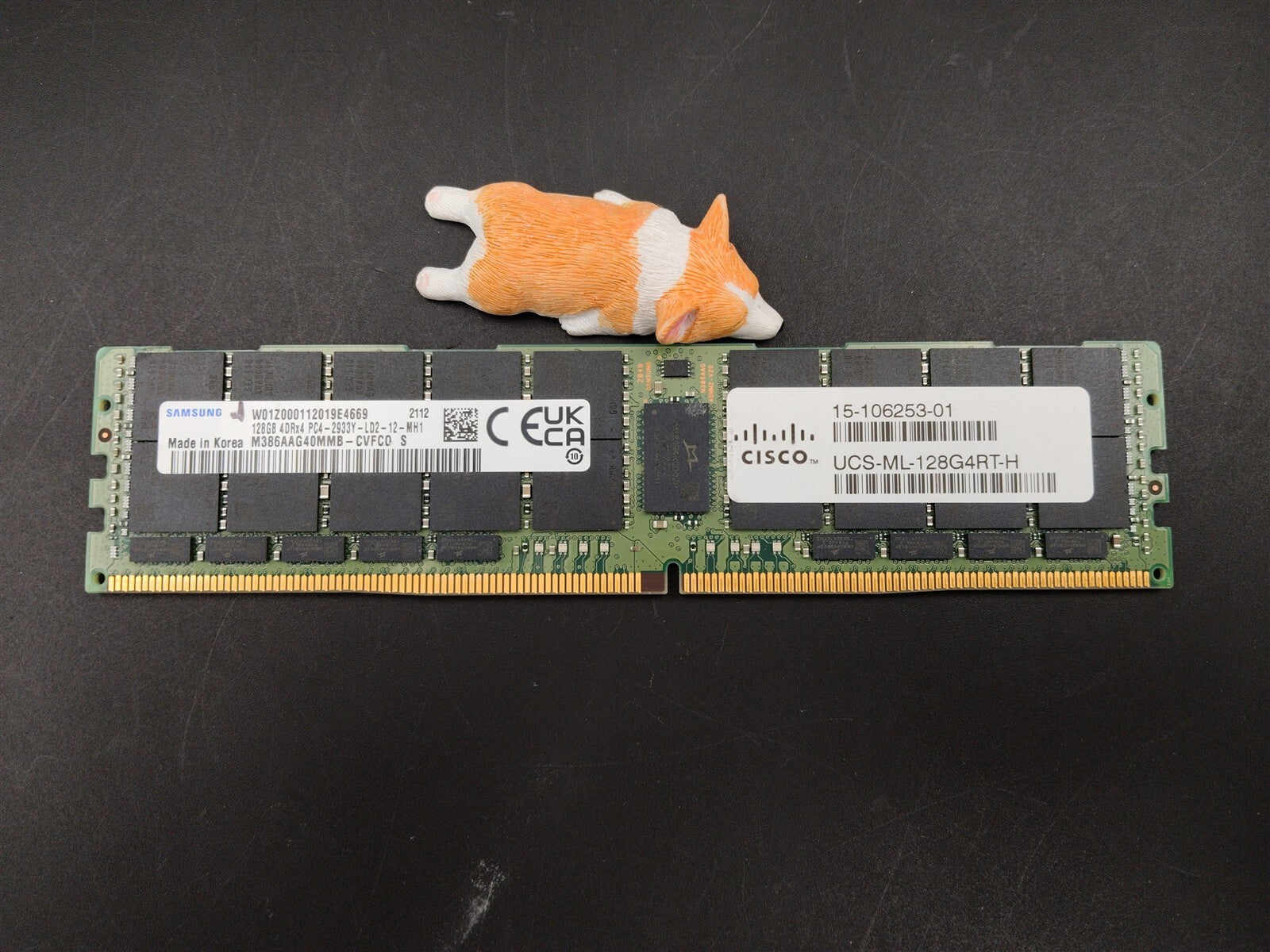 M386AAG40MMB-CVF SAMSUNG 128GB 4DRx4 PC4-2933Y 23400 LRDIMM MEMORY