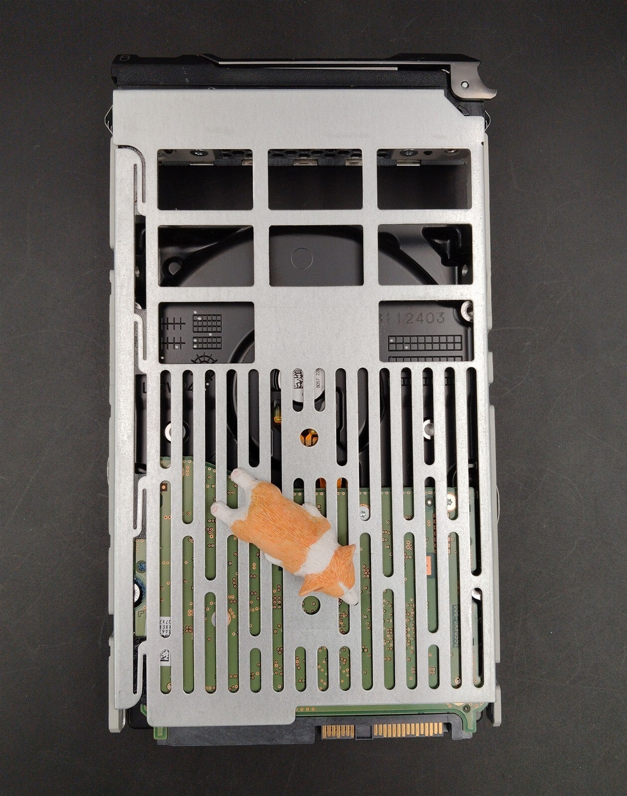 9HXK6 09HXK6 HUH721212AL5200 DELL 12TB 7.2K 12G 512E SAS 3.5" ENT HDD R730