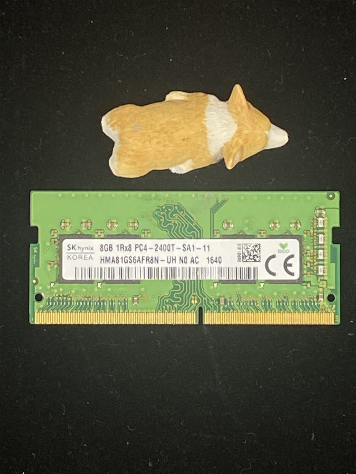 HMA81GS6AFR8N-UH HYNIX 8GB (1x8GB) 1Rx8 PC4-2400T DDR4 SODIMM LAPTOP MEMORY
