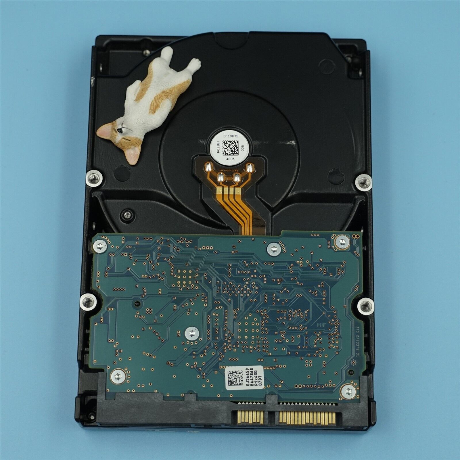 HDS724040ALE640 HGST H3D40006472SE 4TB 7.2K 6G 3.5" LFF SATA HARD DRIVE 0F14681