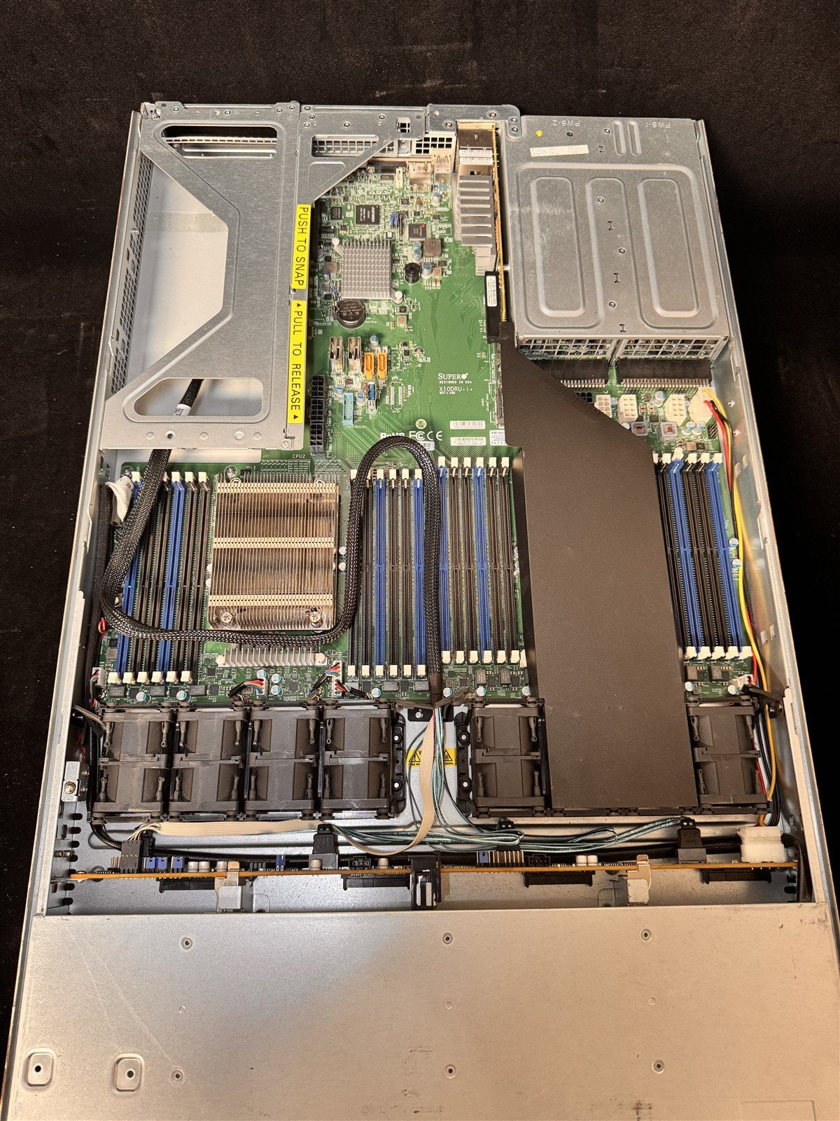 CSE-819U SUPERMICRO 6018U 1U BAREBONE SERVER 4LFF 2x HS 2x PSU X10DRU-I+