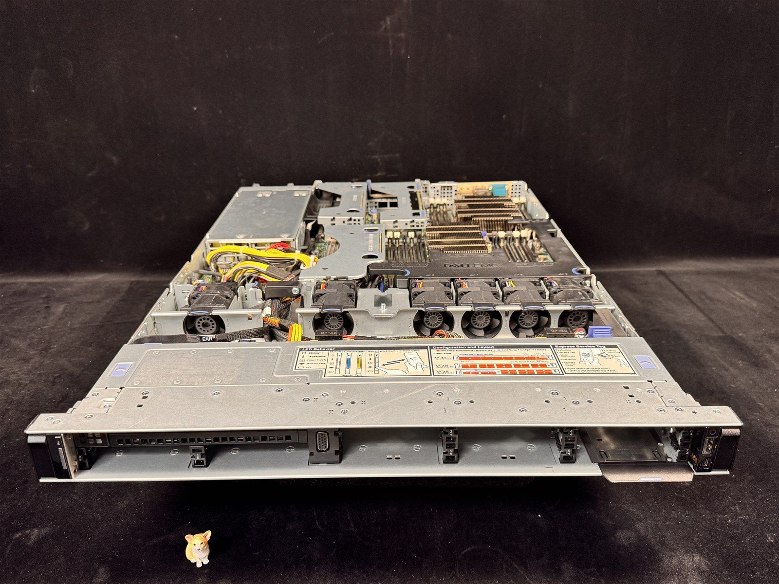 DELL POWEREDGE R440 8SFF SERVER 2x 14 CORE GOLD 6132 2.6GHz 32GB RAM H330 NO HDD