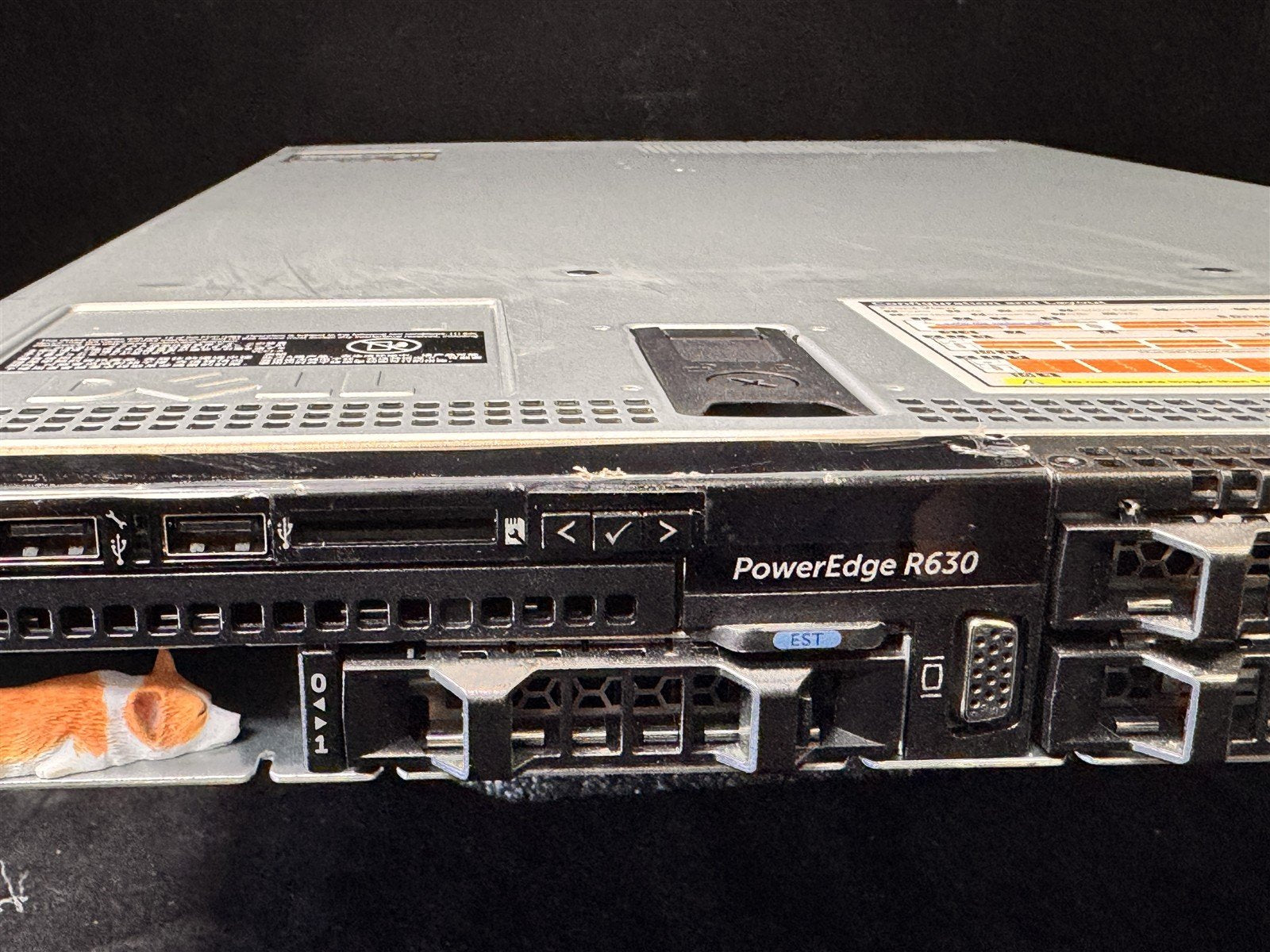 DELL POWEREDGE R630 8SFF 2x 14 CORE E5-2660V4 2.0GHz 64GB RAM 2x 2TB SSD H730