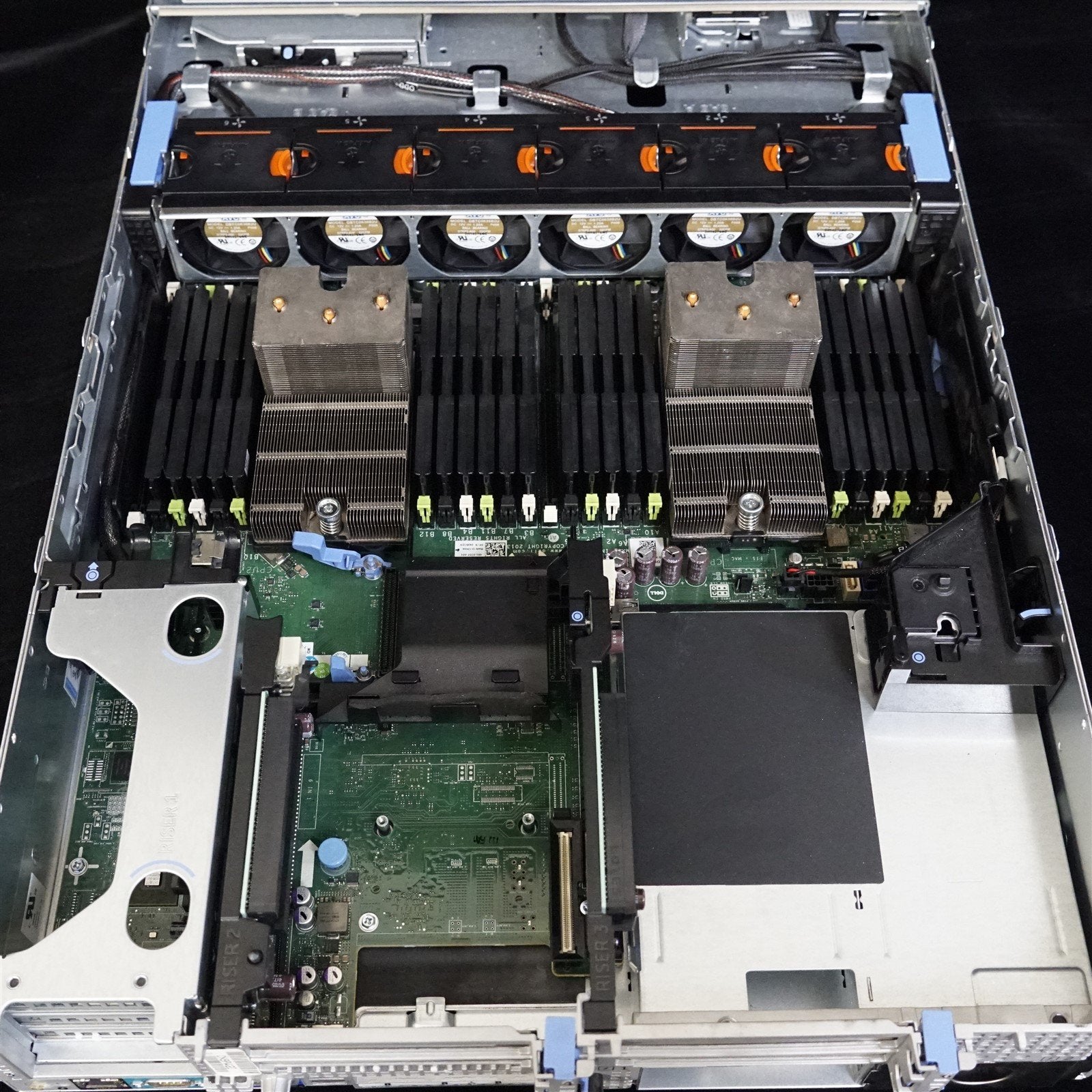 DELL POWEREDGE R720 8LFF 2x 8 CORE E5-2670 2.6GHz 128GB RAM H710P NO HDD