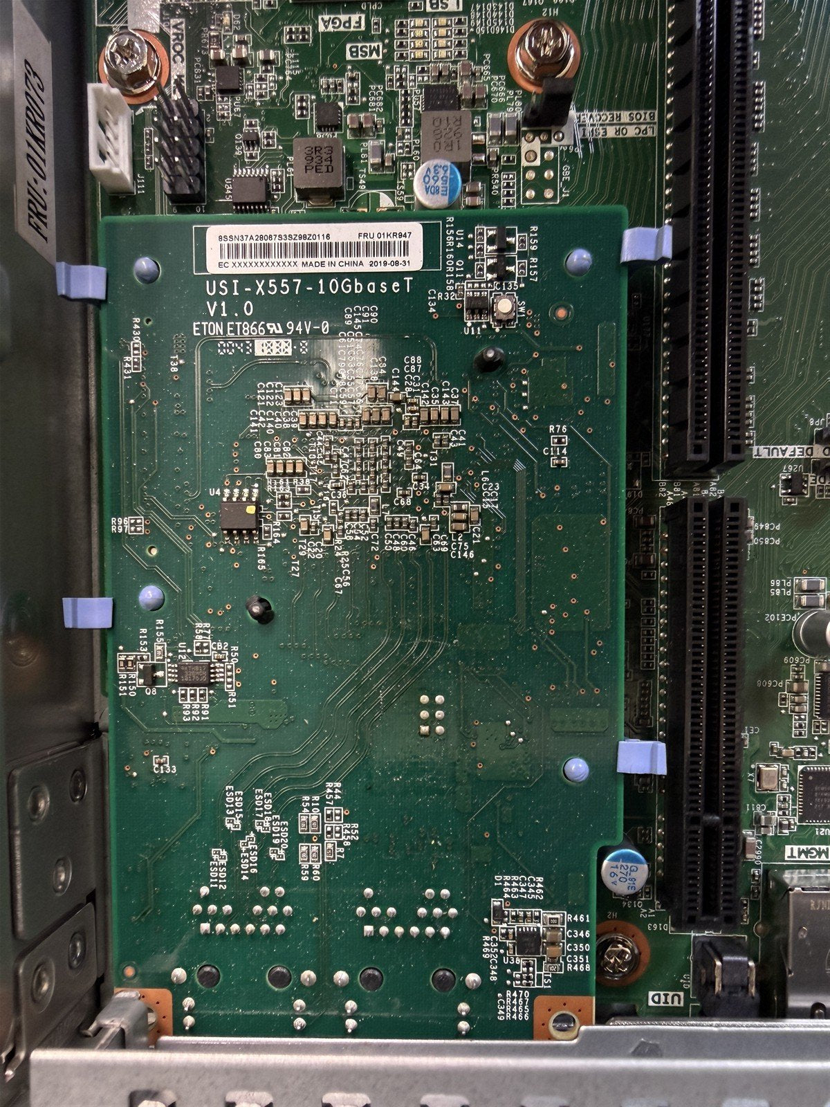 LENOVO THINKSYSTEM HR630X 10SFF BAREBONE 2x HS 2x PSU NVME NO CPU RAM NO HDD