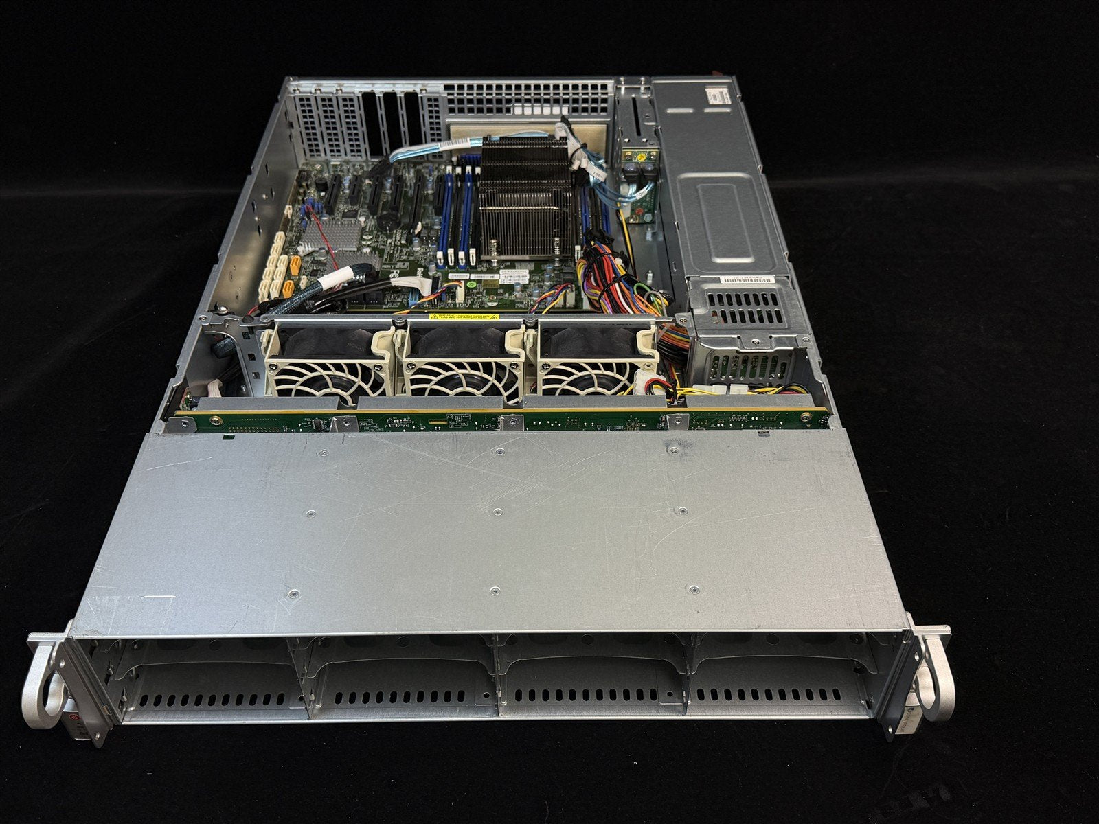 SUPERMICRO CSE-826 X10SRH-CF 2U SERVER12LFF 1x HS 2x PSU NO CPU RAM HDD