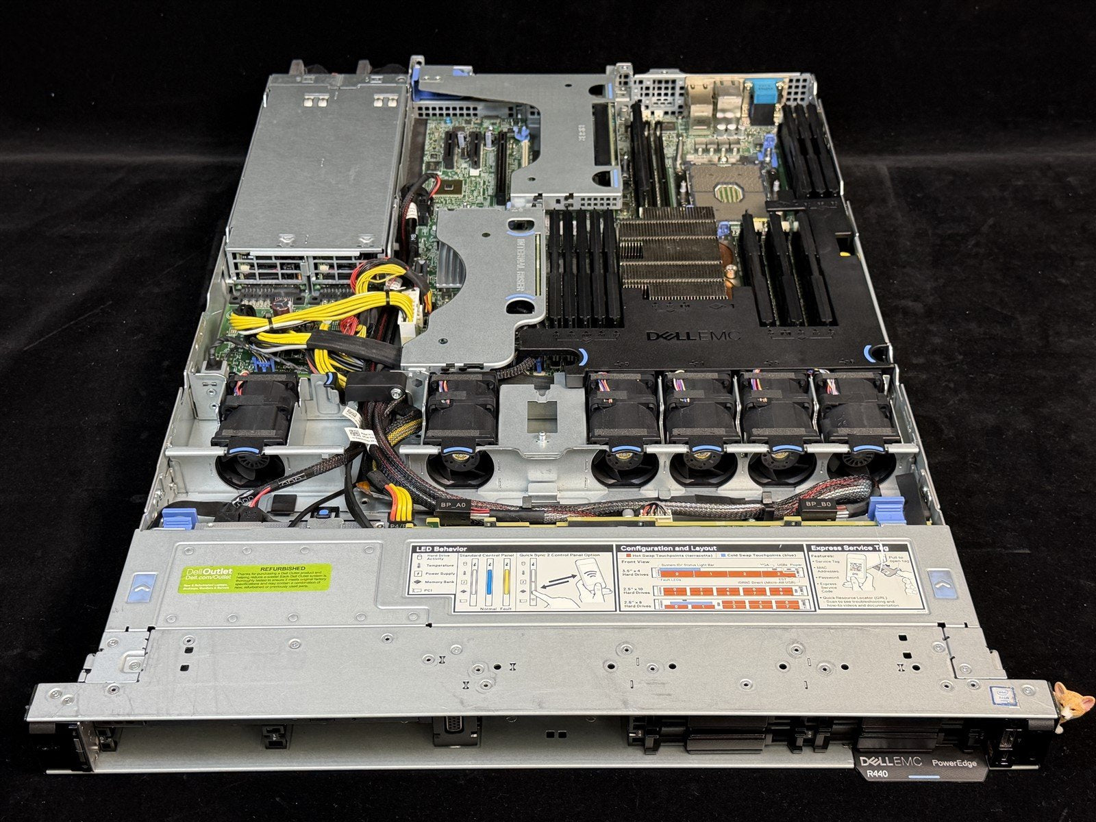 Dell R440 8SFF 1U 2x Gold 6134 3.2GHz 16-Core 64GB 8x 800GB SSD H750 iDRAC9