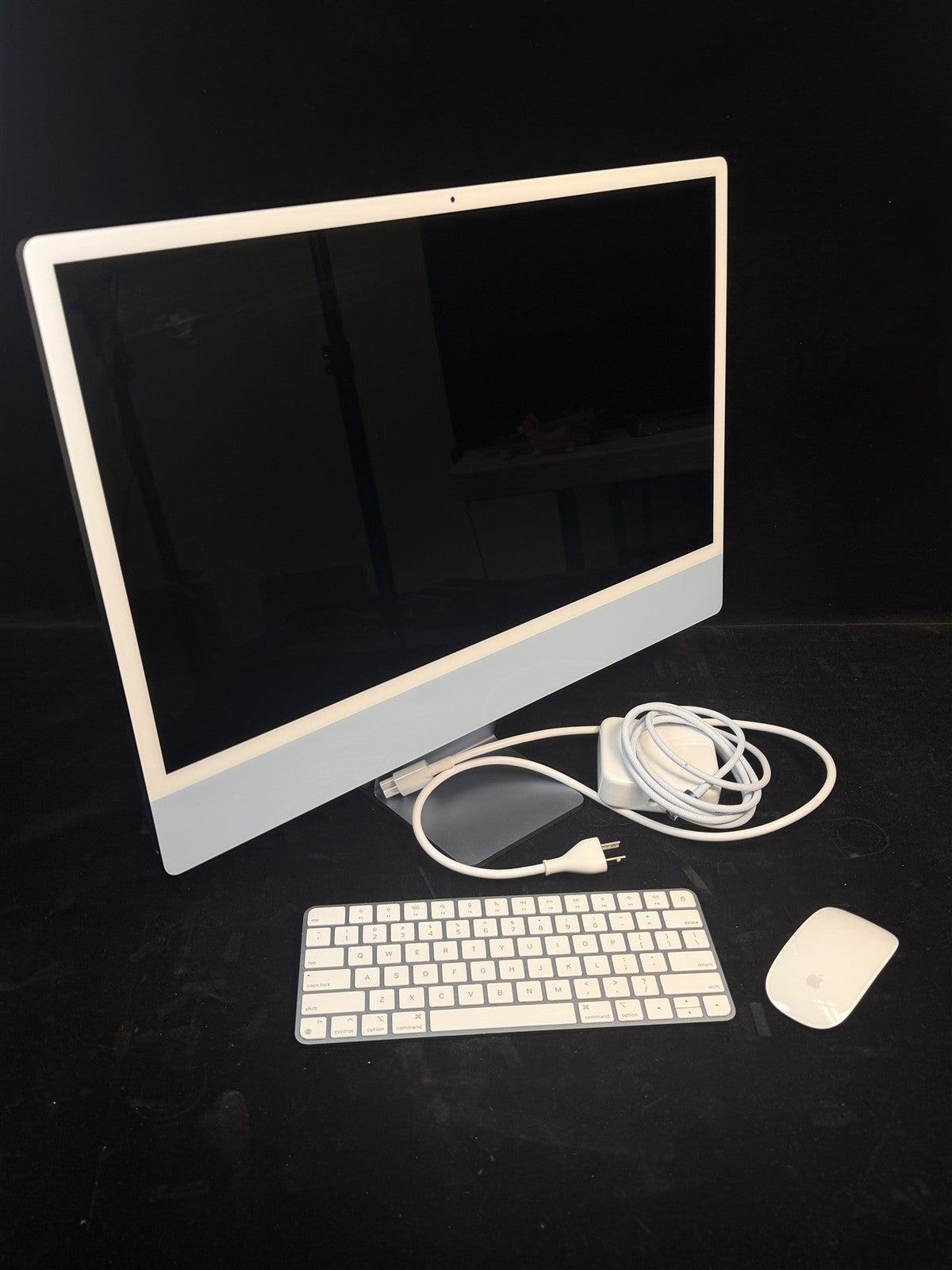 Apple iMac 24" 2021 M1 8-Core CPU 7-Core GPU 16GB RAM 256GB SSD Blue Boxed