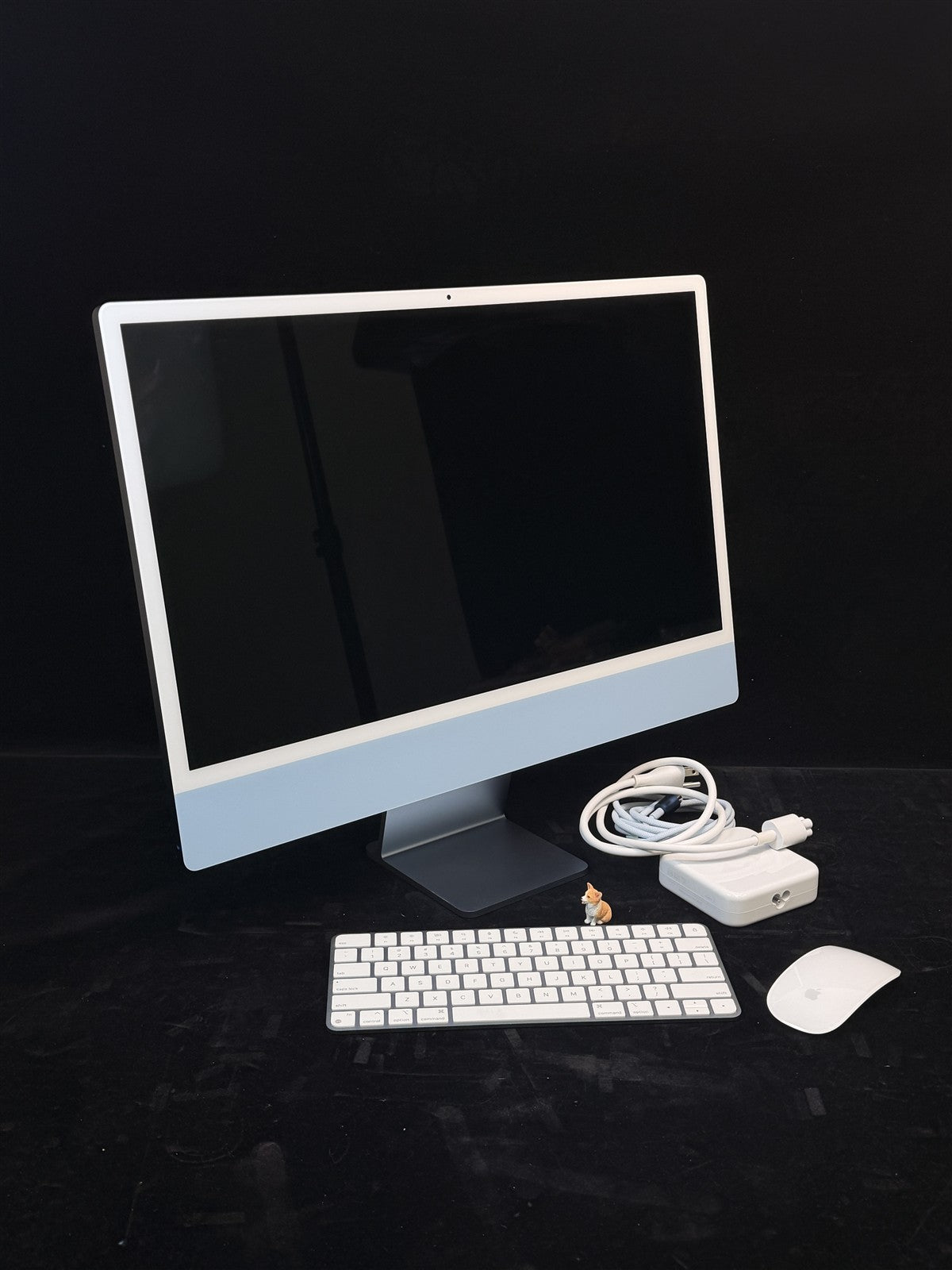 Apple iMac 24" 2021 M1 8-Core CPU 7-Core GPU 16GB RAM 256GB SSD Boxed KB/M BLUE