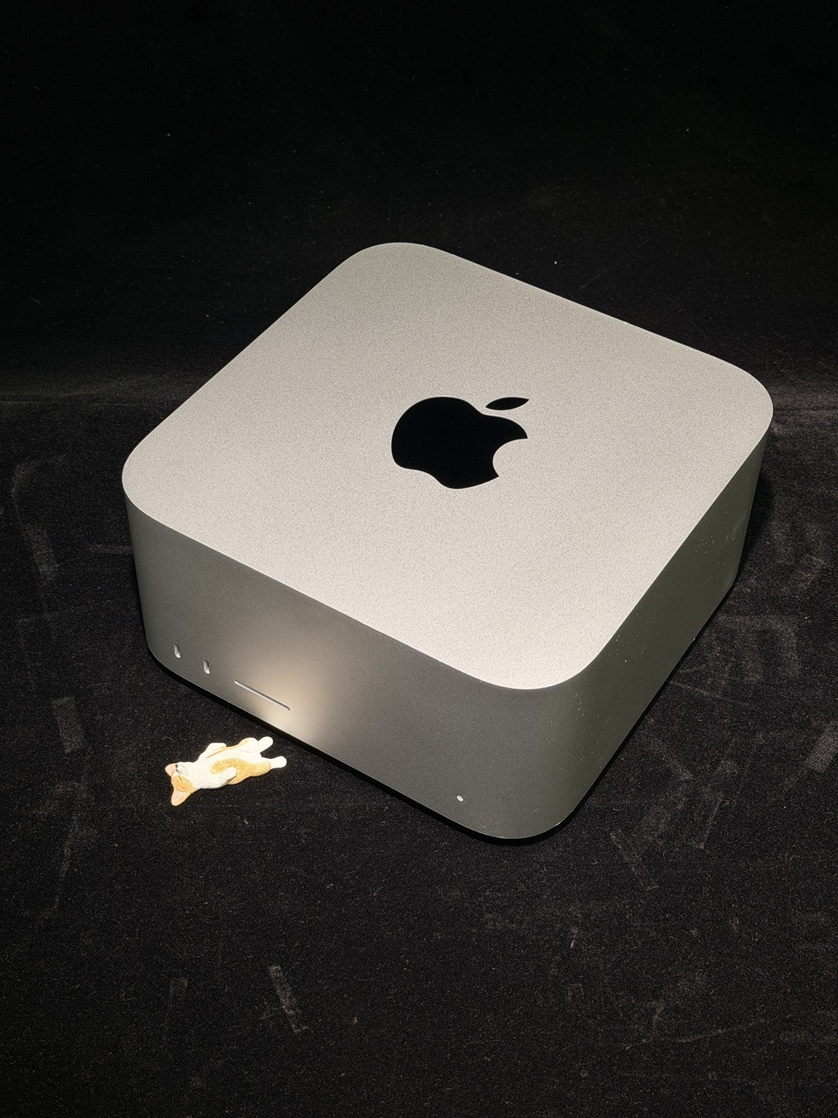Apple Mac Studio 2022 A2615 M1 Ultra 20-Core 48C GPU 64GB RAM 1TB SSD No Cord