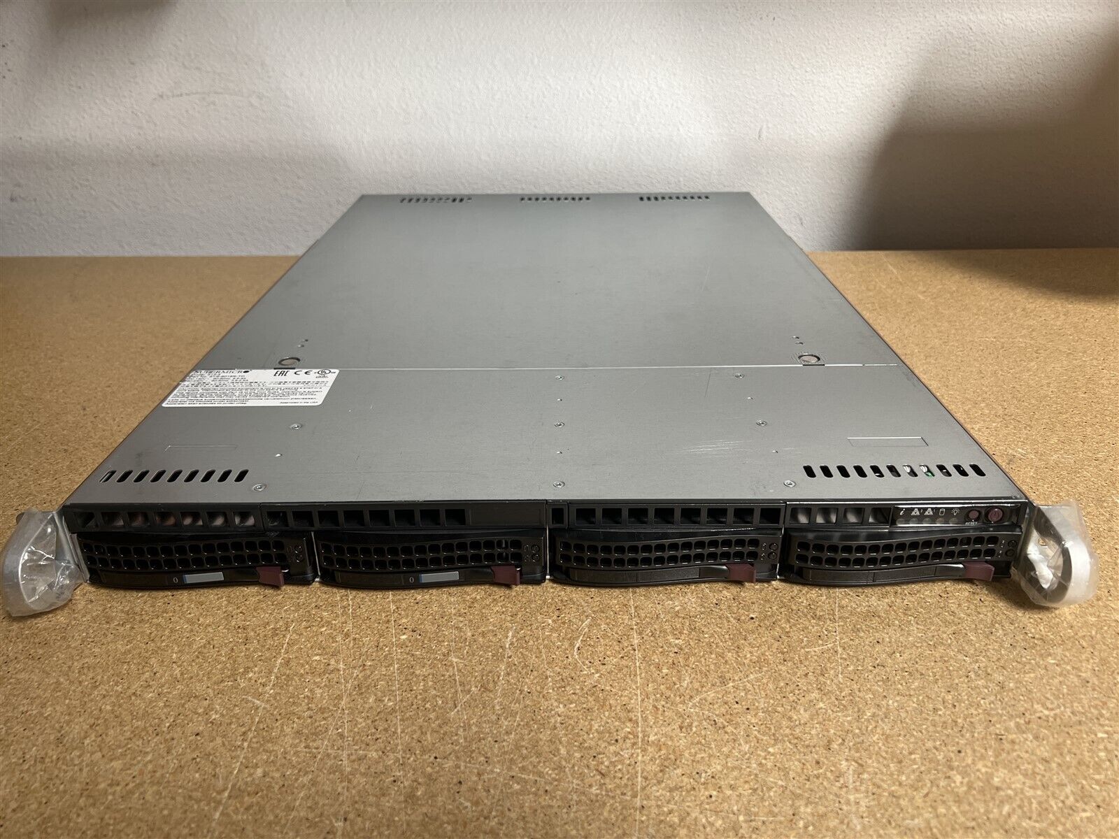 SUPERMICRO CSE-815 4LFF X10DDW-i 2x 12C E5-2670V3 2.3GHz 128GB RAM NO HDD