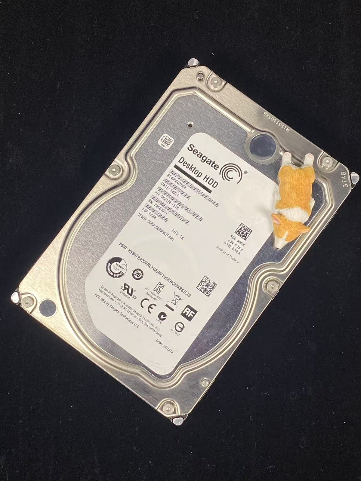 ST4000DX002 SEAGATE 4TB 7.2K 6G SATA 3.5" LFF DESKTOP HDD