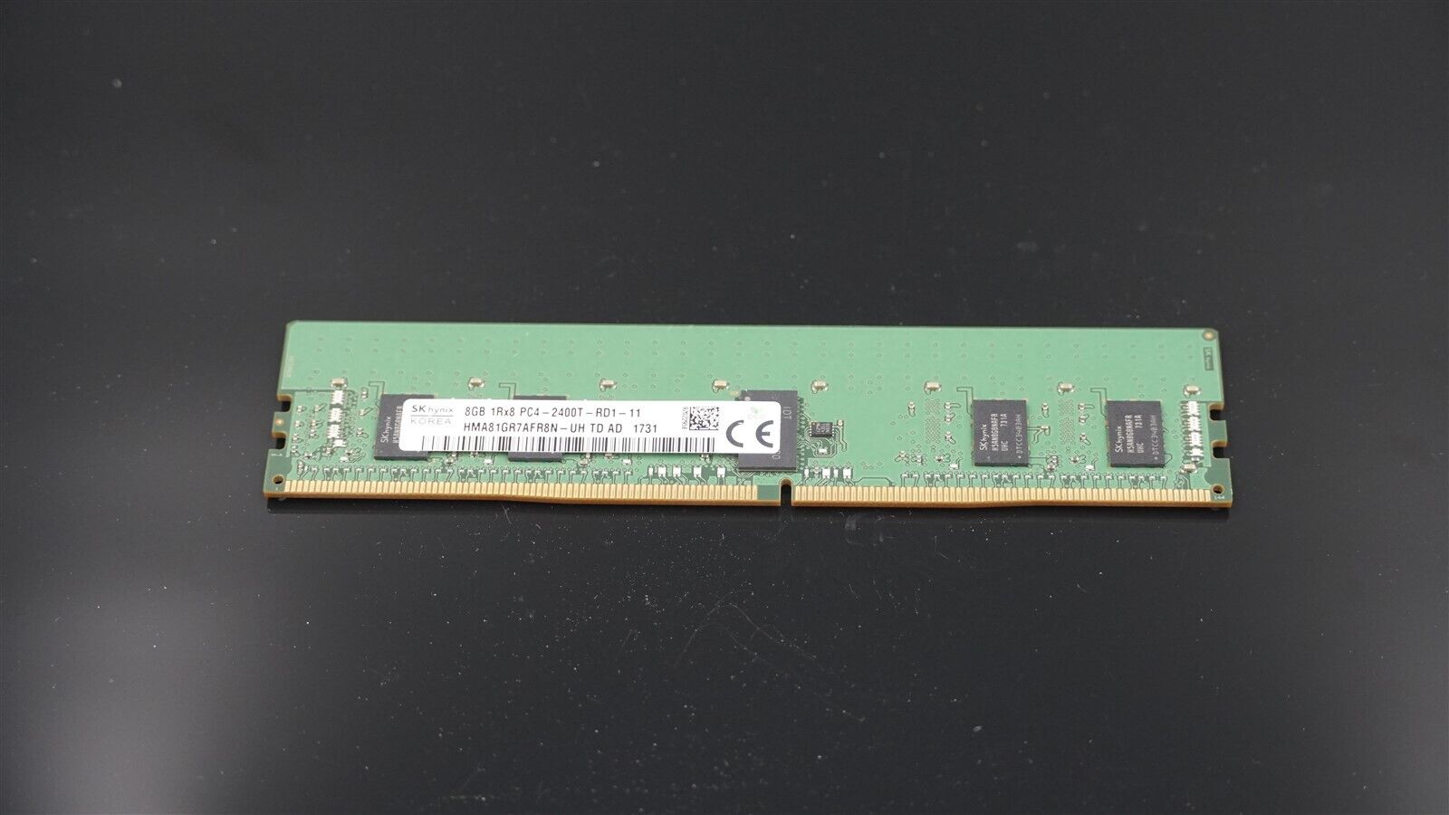 HMA81GR7AFR8N-UH HYNIX 8GB (1X8GB) 1RX8 PC4-2400T DDR4 SERVER MEMORY