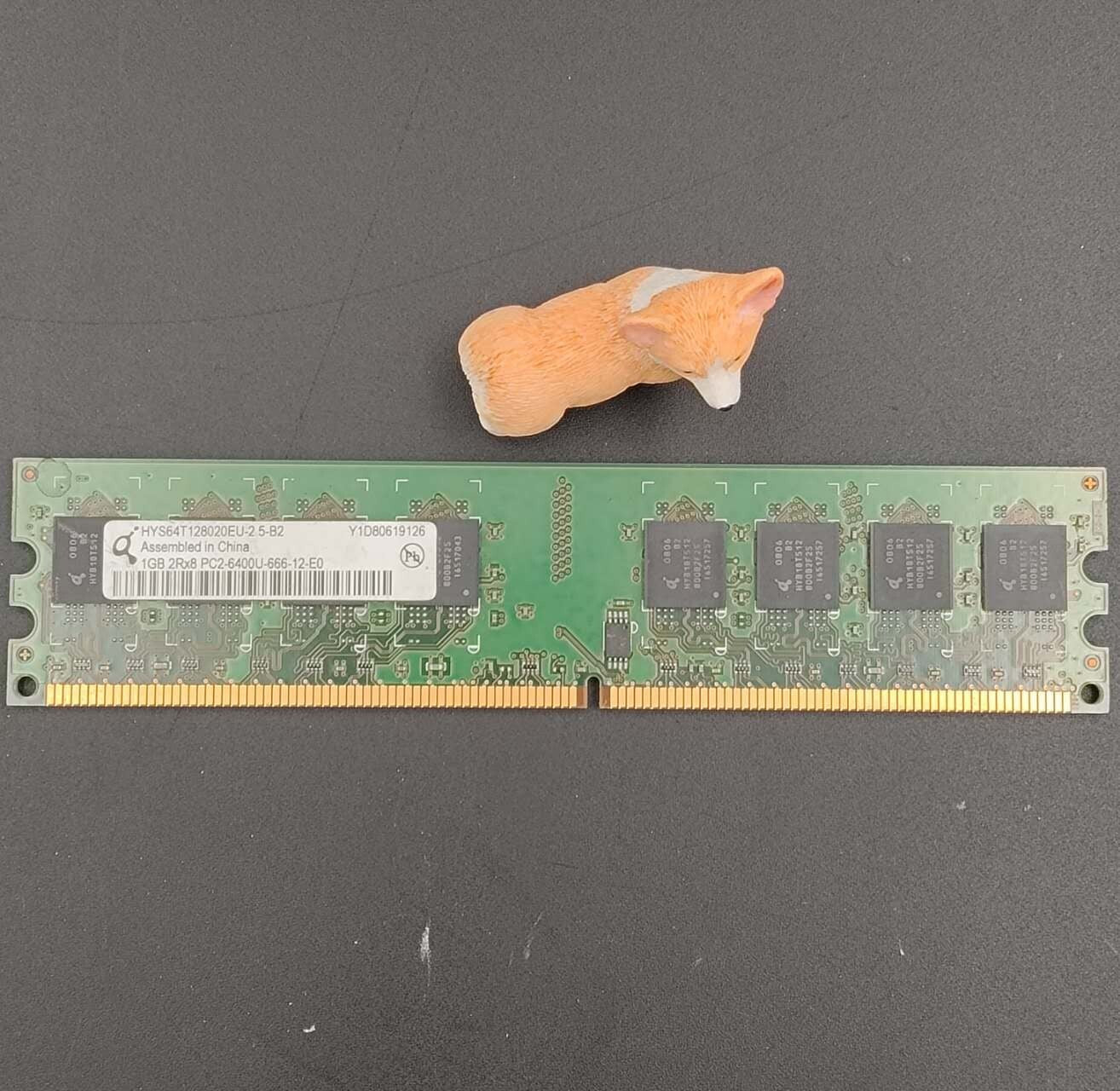 HYS64T128020EU-2.5-B2 HYNIX 1GB 2Rx8 PC2-6400U DDR2 800 NON-ECC DESKTOP MEMORY