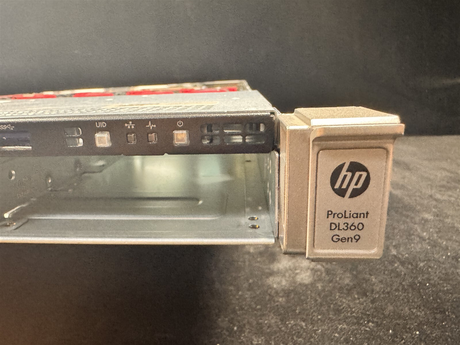 HP ProLiant DL360 Gen9 G9 4LFF 2x 10 CORE E5-2640v4 2.4GHz 32GB RAM 2x 1TB SAS