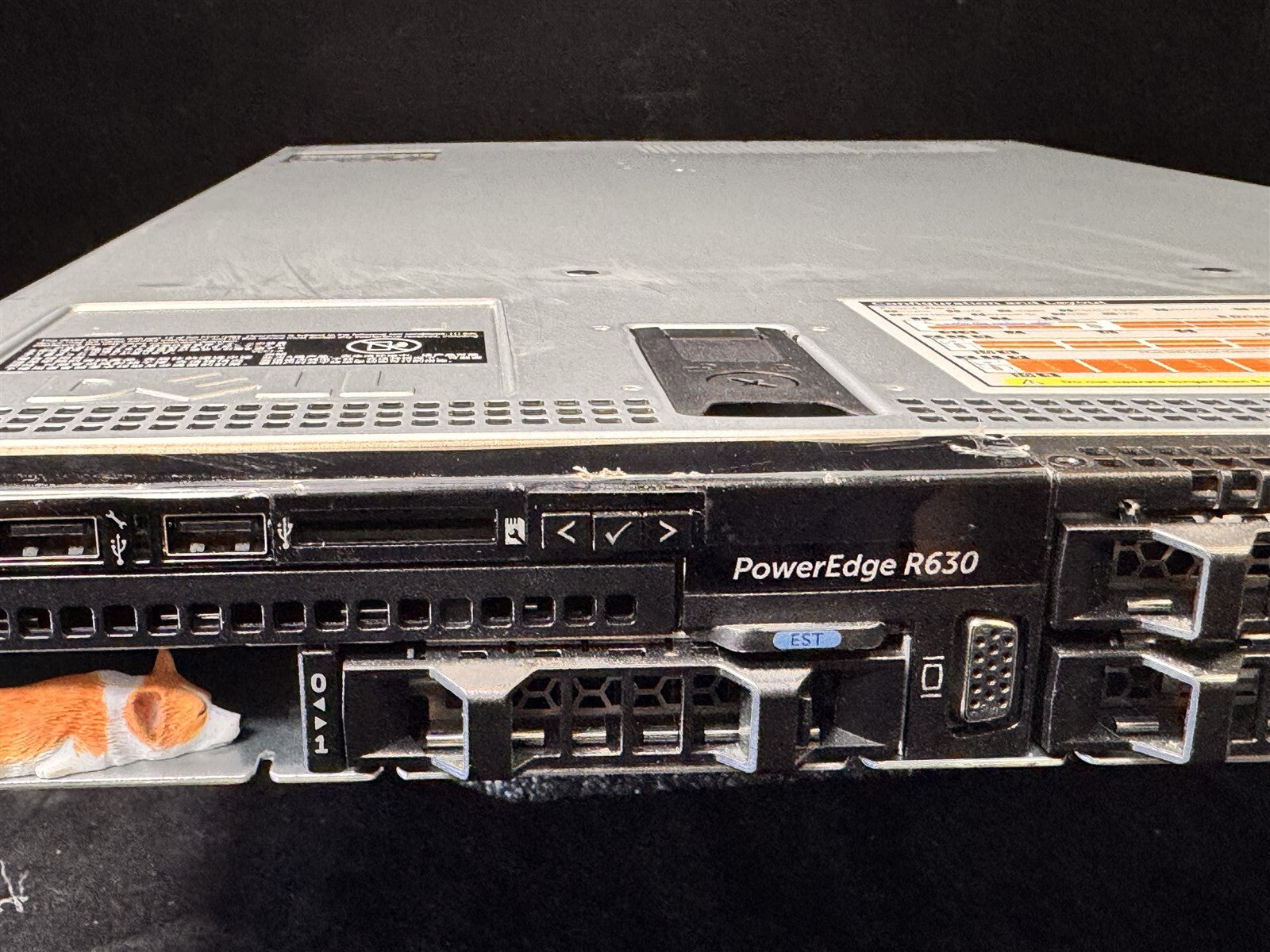 DELL POWEREDGE R630 8SFF 2x 10 CORE E5-2650V3 2.3GHz 16GB RAM 1x 2TB SATA S130
