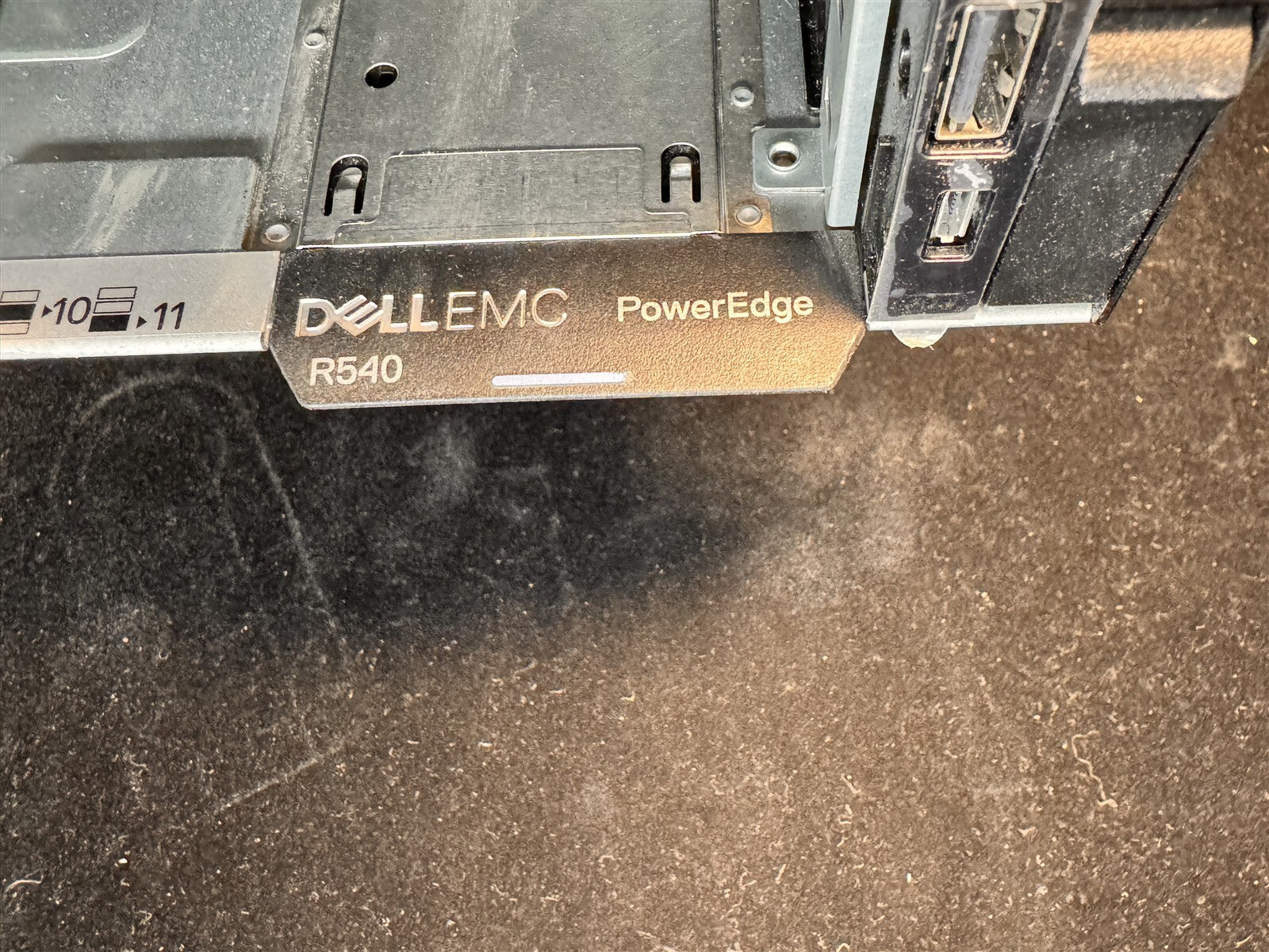 DELL POWEREDGE R540 12LFF SERVER 1x 4C SILVER 4110 2.6GHz 32GB RAM 2TB SSD
