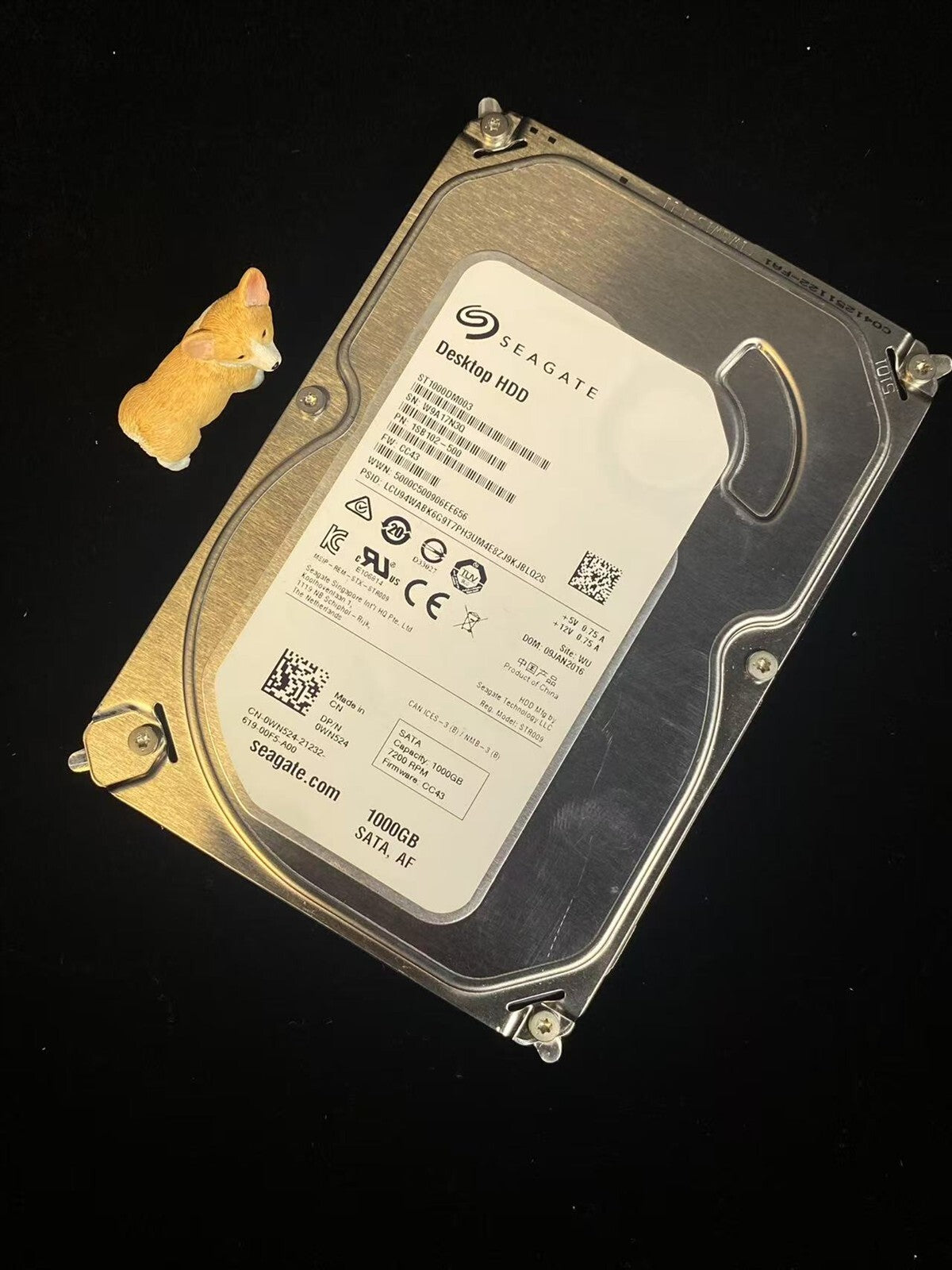 WN524 DELL SEAGATE 1TB 7.2K 6G SATA 3.5" LFF HDD ST1000DM003 0WN524