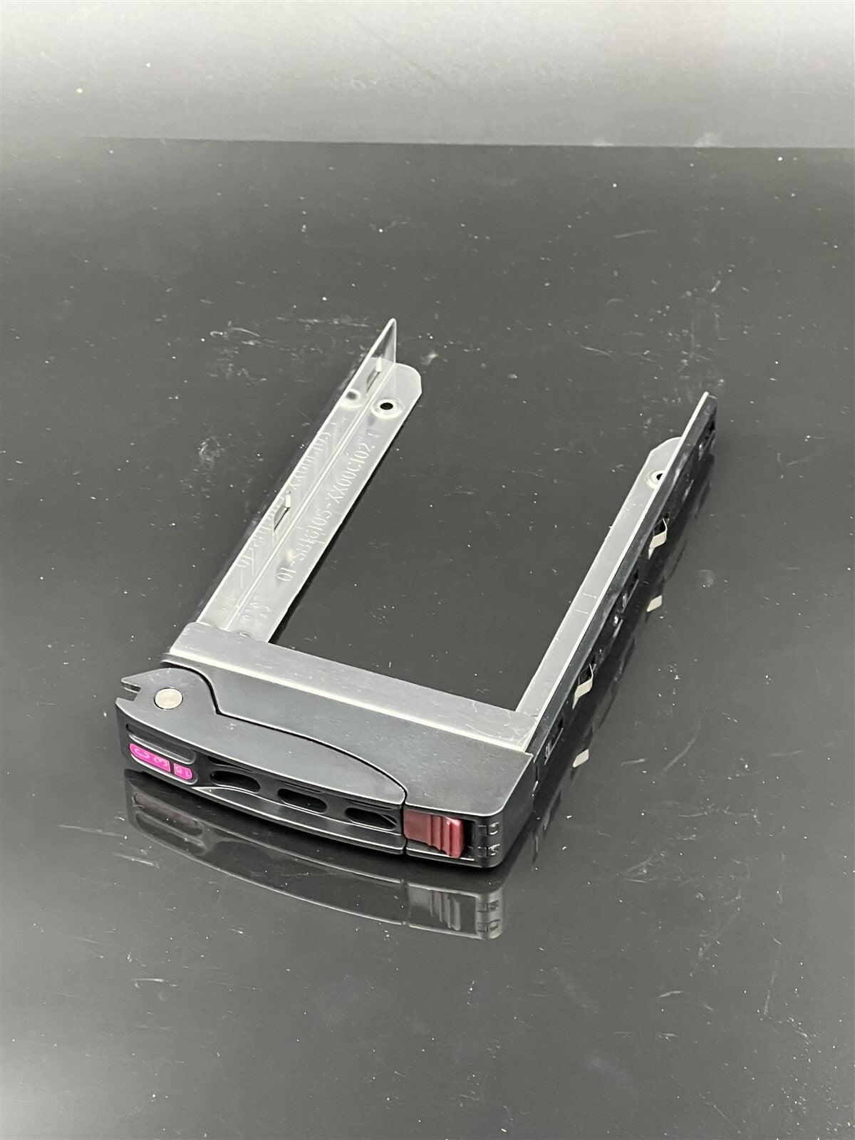 2.5" TRAY SUPERMICRO SAS SATA HARD DRIVE CADDY TRAY 01-SB16105-XX00C002 SCREWS