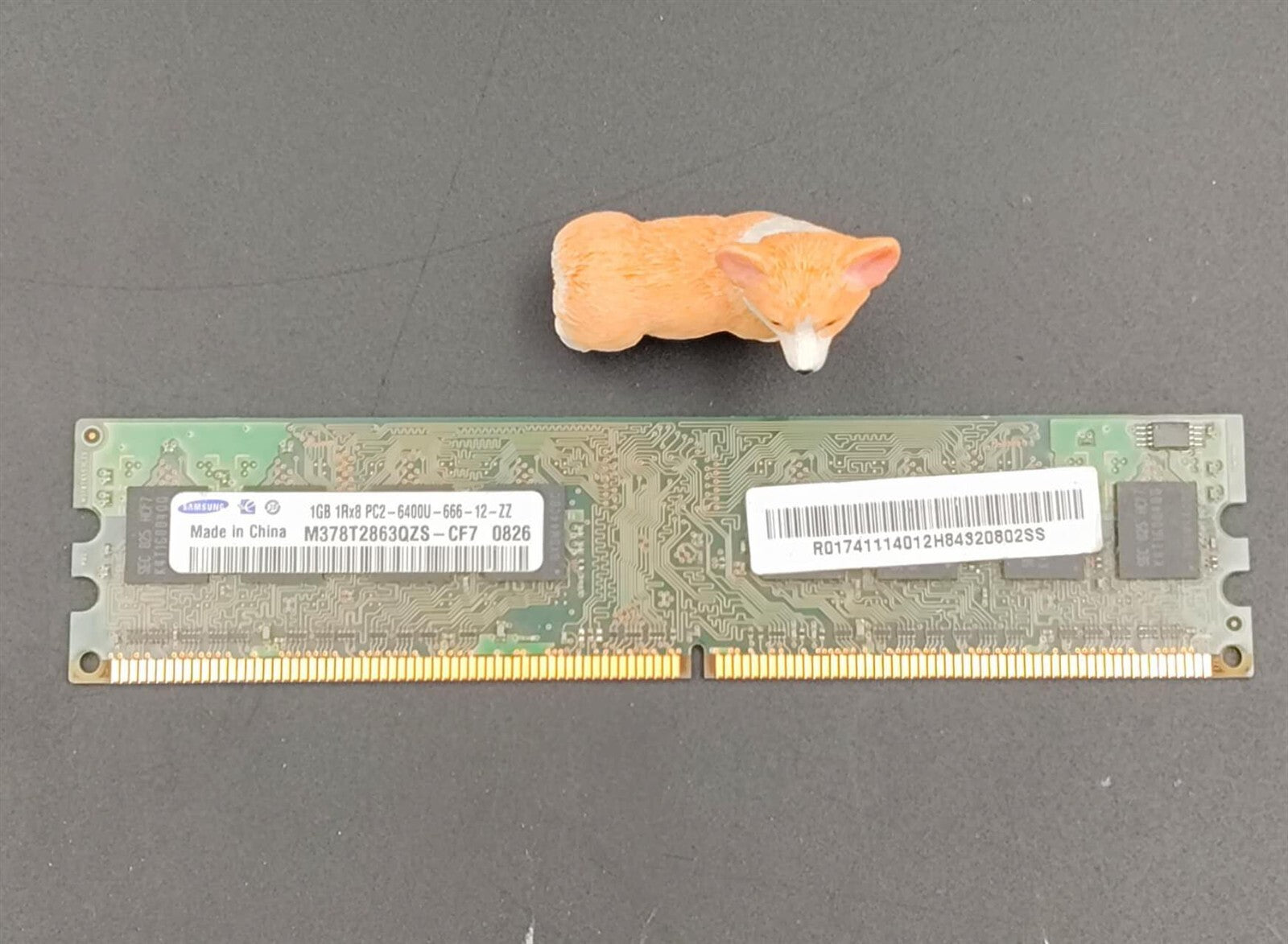 M378T2863QZS-CF7 SAMSUNG 1GB 1Rx8 PC2-6400U DDR2 800 DESKTOP MEMORY