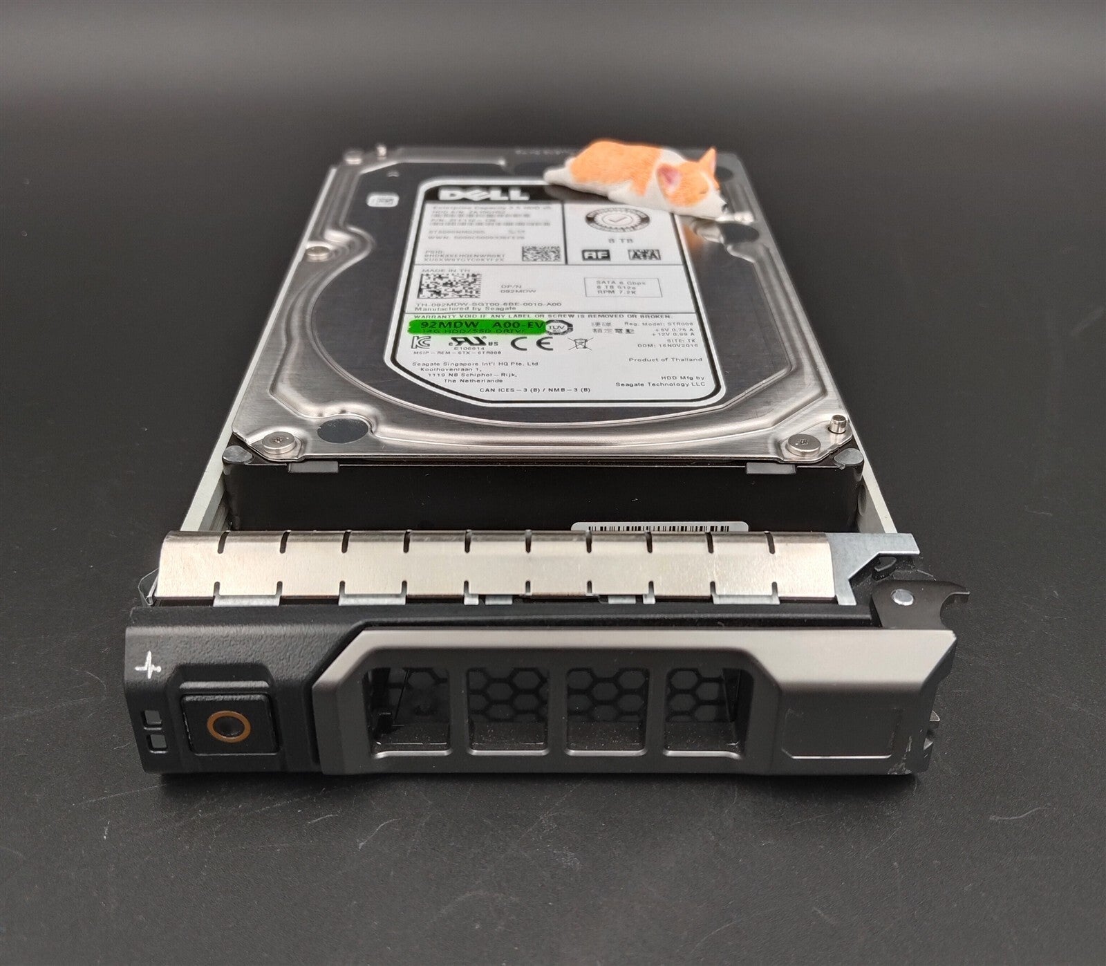 92MDW 092MDW ST8000NM0205 DELL SEAGATE 8TB 7.2K 6G 512E SATA 3.5" HDD W/F238F