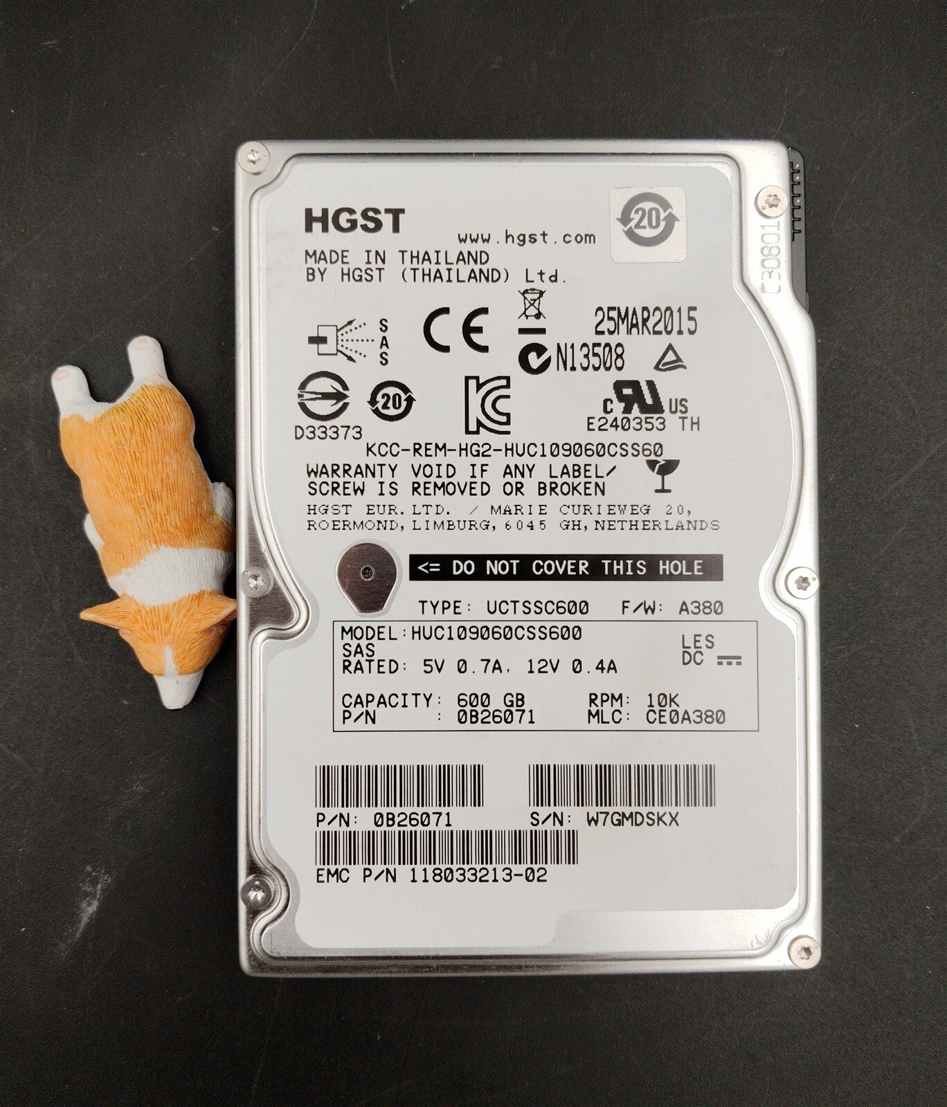 HUC109060CSS600 HGST 600GB 10K 2.5" SAS SFF HARD DRIVE 0B26071 EMC