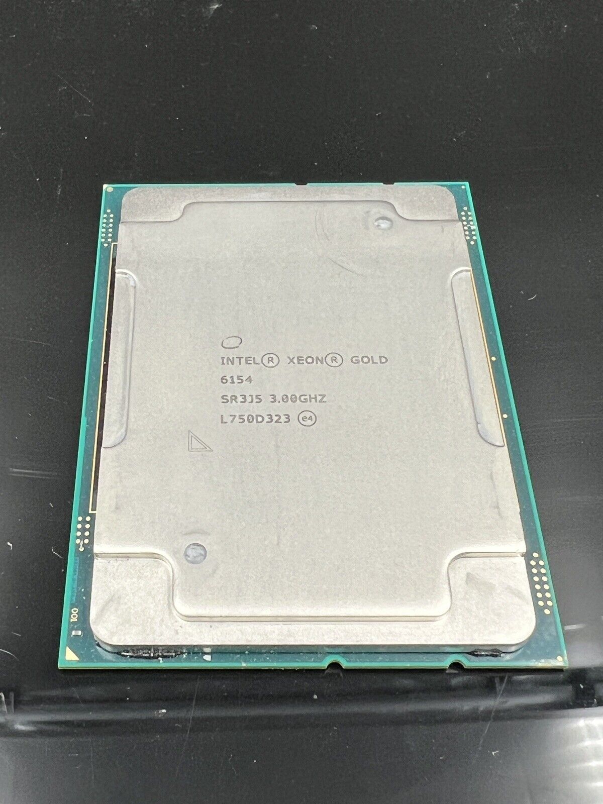 Intel Xeon Gold 6154 18 Core 2475M Cache 3GHz Server Processor