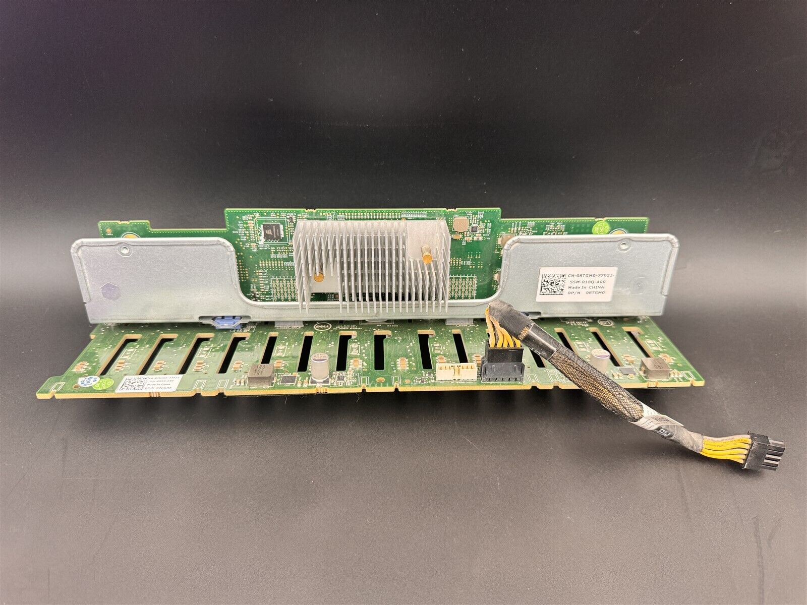 8TGM0 DELL POWEREDGE 16SFF 2.5" BACKPLANE FOR R730 R730XD R830 4G4F6 7K5HK