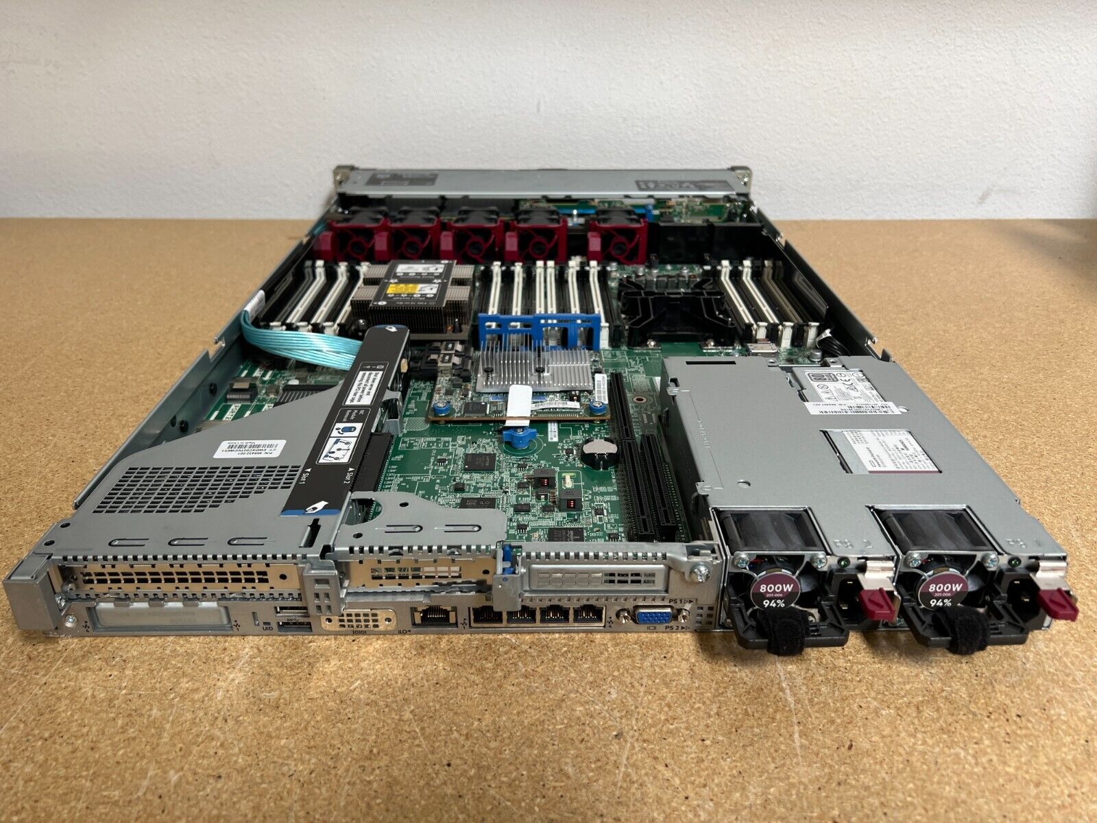 HP ProLiant DL360 Gen10 G10 8SFF 2x 20 CORE GOLD 6148 2.4GHz ADD MEMORY