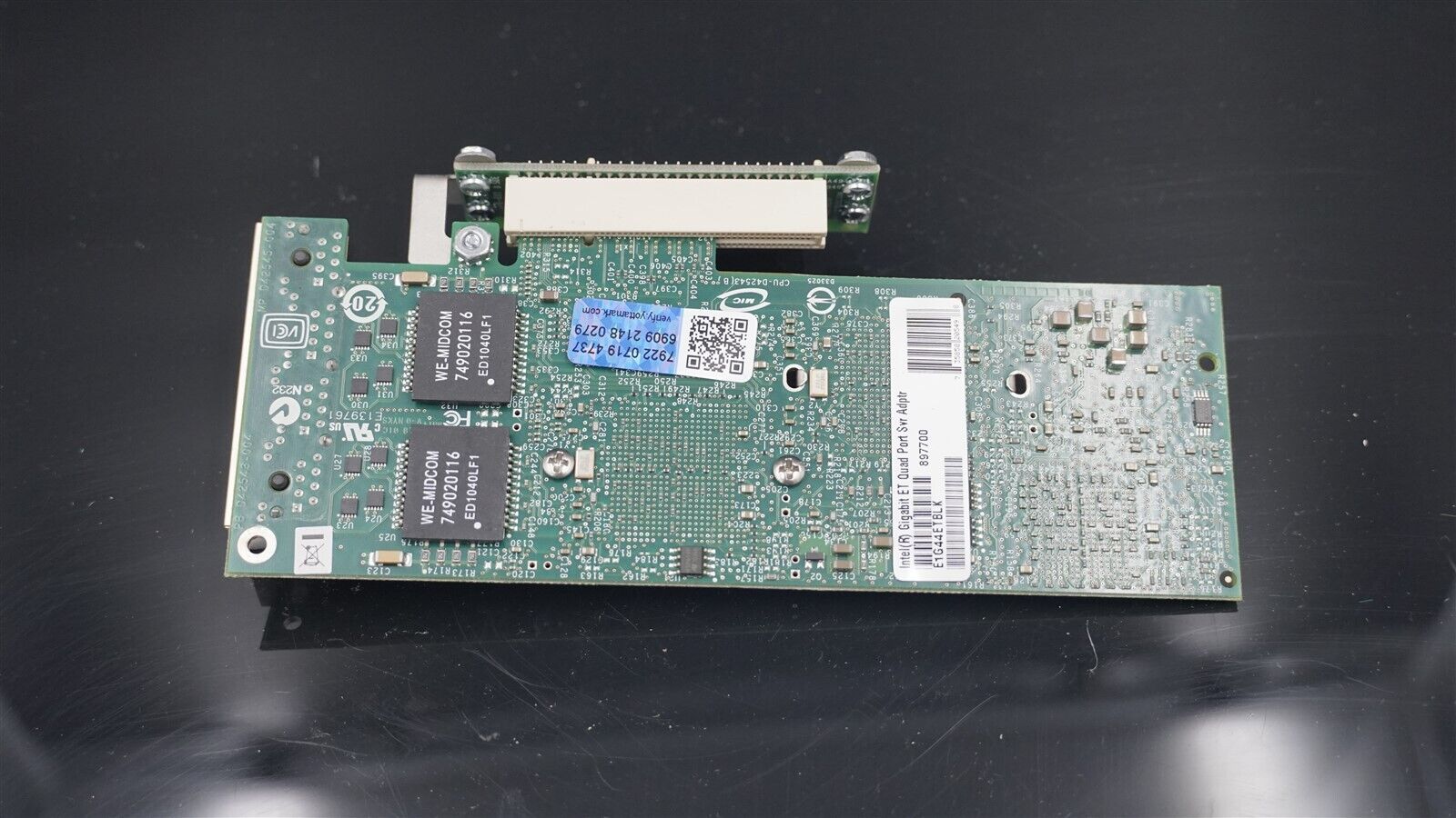 INTEL E1G44ETBLK 897700 4-PORT SERVER NETWORK ADAPTER NO BRACKET W/ RISER