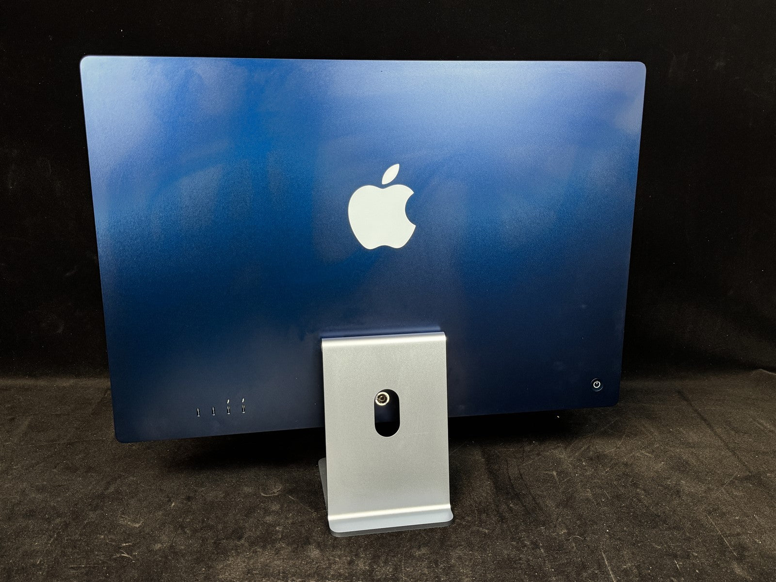 APPLE iMac A2438 2021 24" M1 8 CORE CPU 8GB RAM 256GB SSD BLUE W/KEBOARD MOUSE
