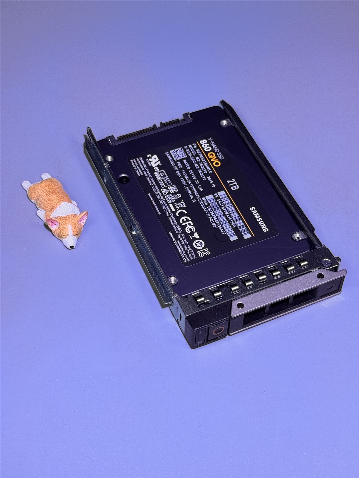 MZ-76Q2T0 SAMSUNG 2TB 6Gbps 860 QVO SATA III 2.5" SSD POWEREDGE R640 R740 R740XD