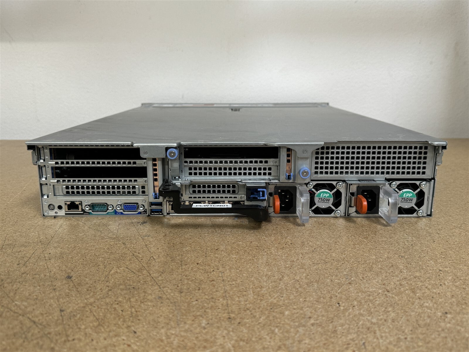 DELL POWEREDGE R740 8SFF 2x 14C GOLD 6132 2.6GHz 64GB RAM 2x 1.2TB SAS H730P