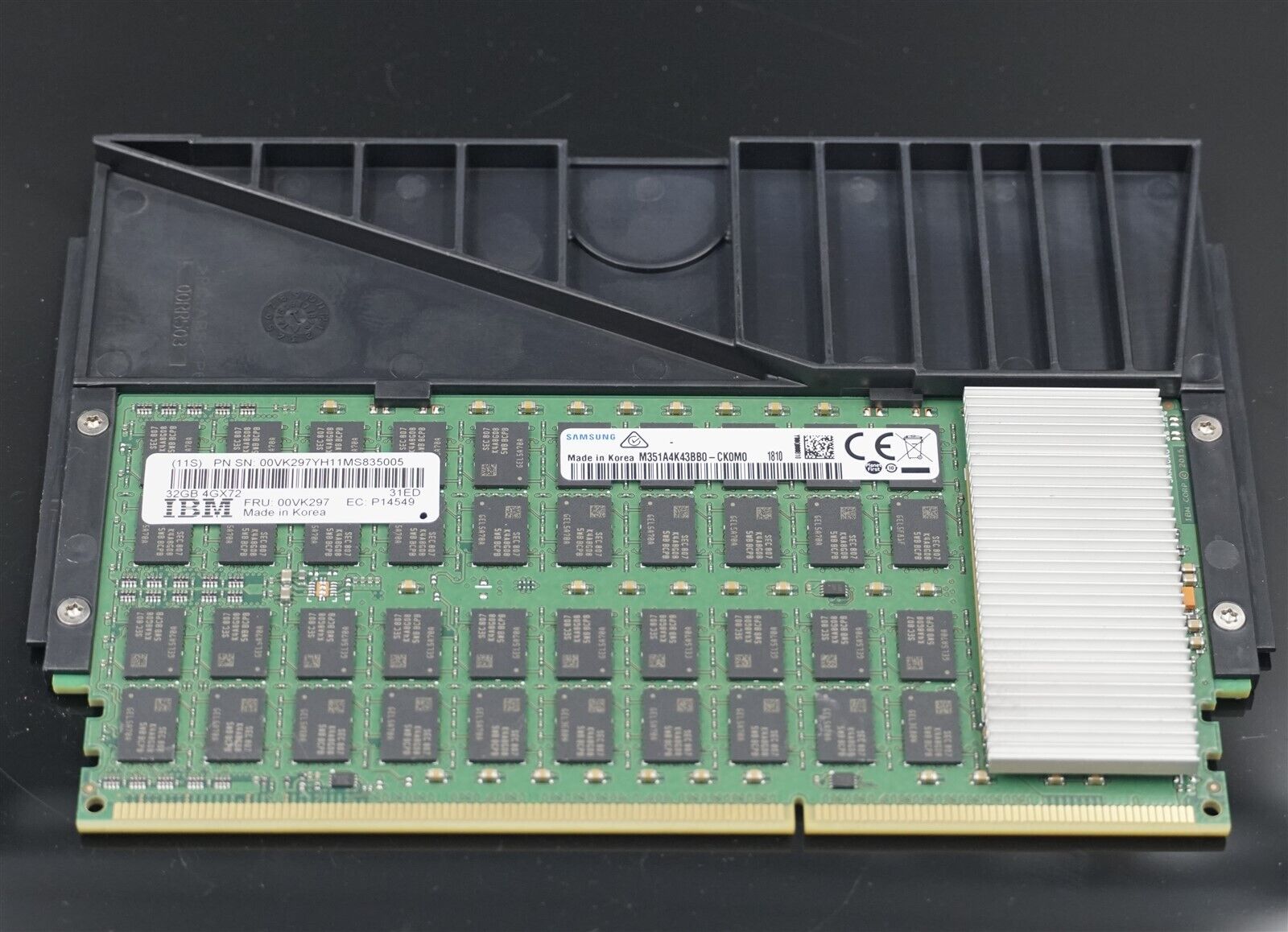 M351A4K43BB0-CK0M0 SAMSUNG IBM 00VK297 EM92 32GB DDR4 1600MHz CDIMM DRAM Memory