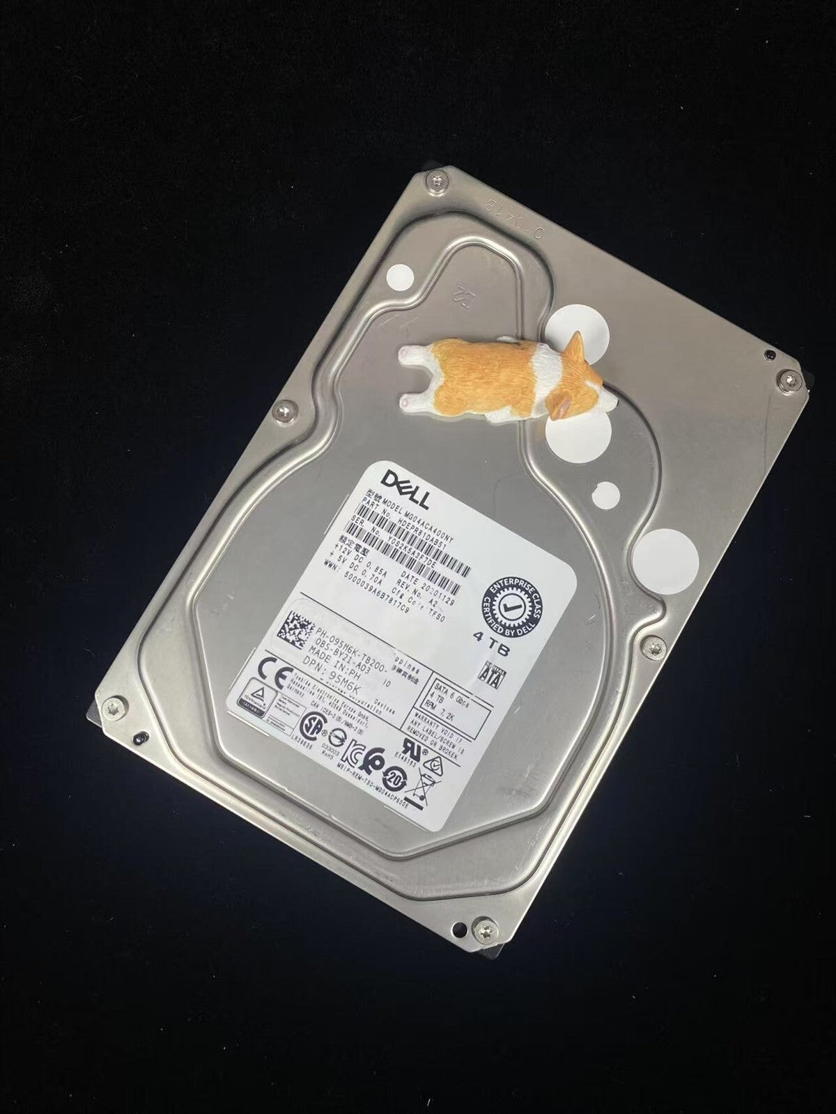 95M6K DELL TOSHIBA 4TB 7.2K 6G SATA 3.5" LFF HDD MG04ACA400NY 095M6K