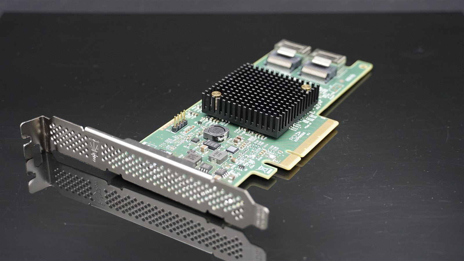 9207-8i PCIE3.0 6Gbps HBA LSI FW:P20 IT Mode ZFS FreeNAS unRAID 2* SFF-8087