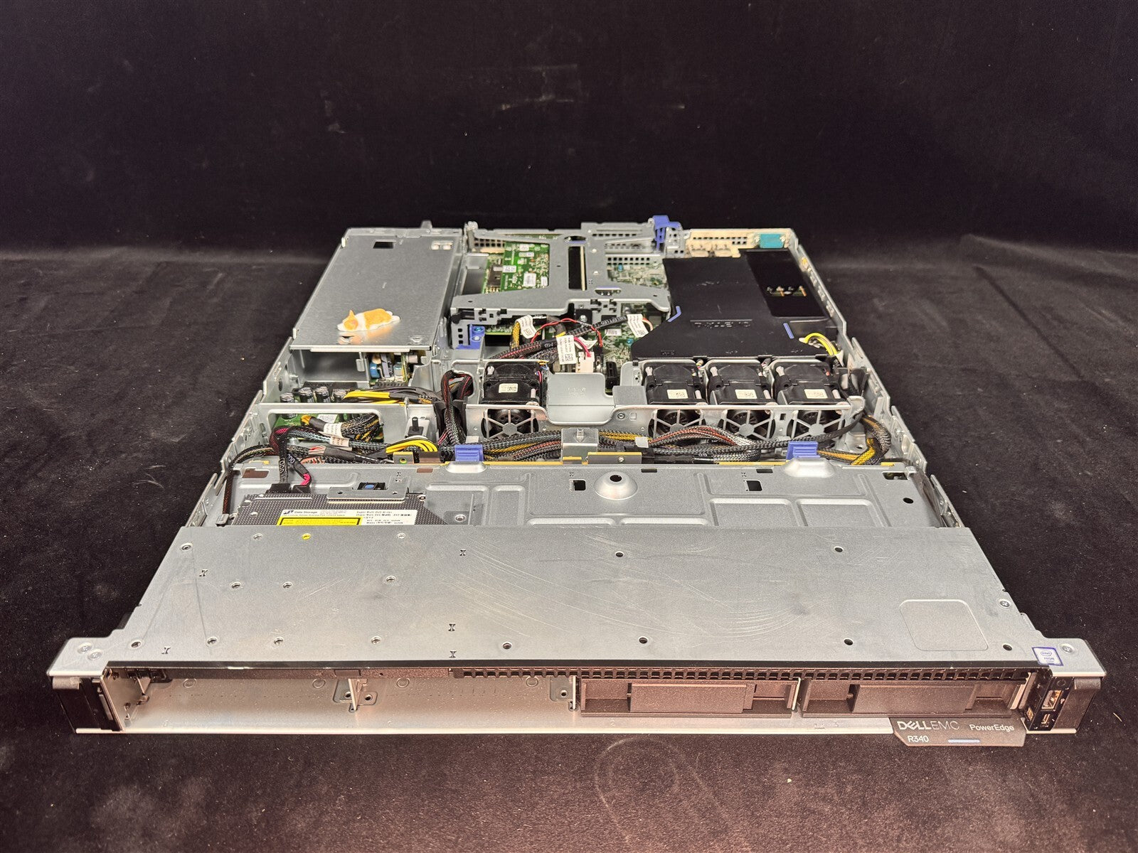 DELL POWEREDGE R340 4LFF 1x 6 CORE E-2136 3.3GHz 64GB RAM 4x 2TB SSD H330