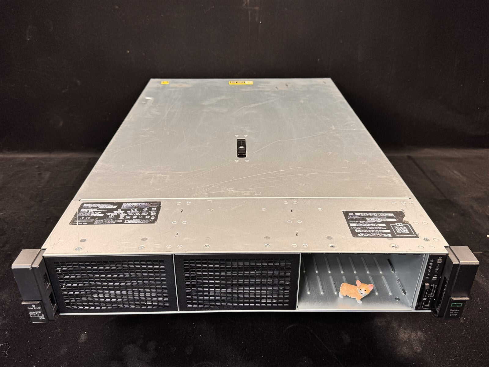HPE ProLiant DL380 Gen10 G10 8SFF 1x 10C GOLD 5115 2.4GHz 128GB RAM 2x 1TB SSD
