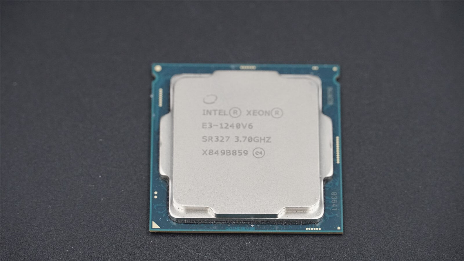 SR327 INTEL XOEN E3-1240V6 3.7GHz QUAD CORE LGA 1151 8MB 72W