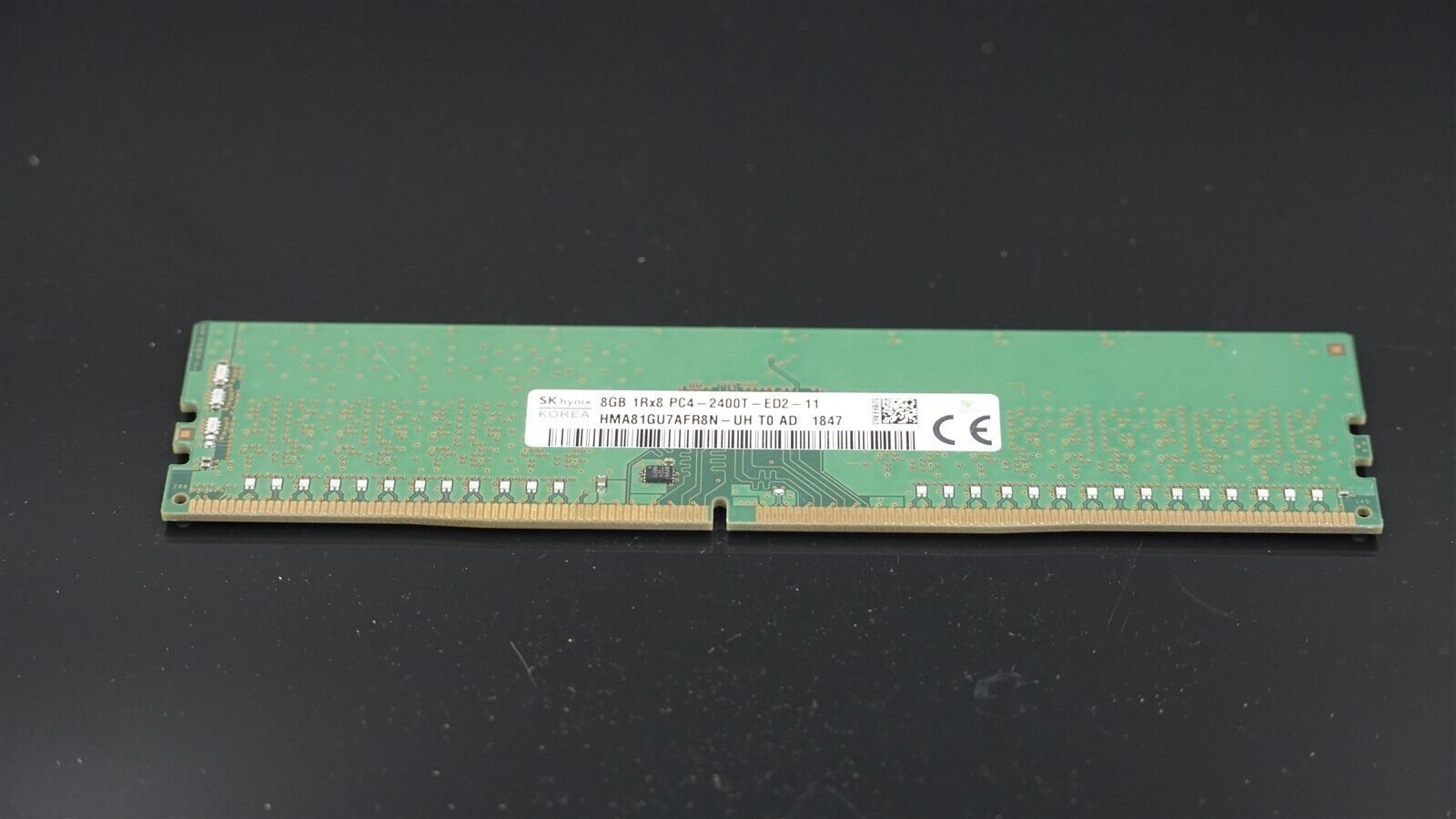 HMA81GU7AFR8N-UH HYNIX 8GB (1X8GB) 1RX8 PC4-2400T DDR4 SERVER MEMORY