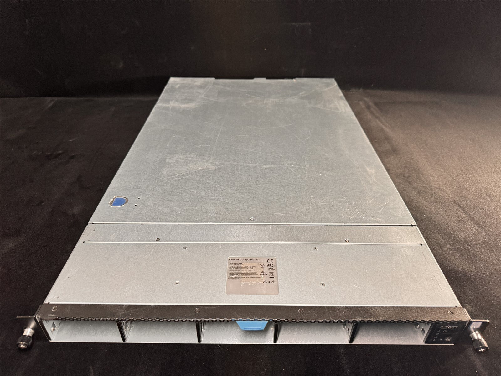 QuantaGrid Server D51B-1U 10SFF BAREBONE 2x HEATSINK 1x PSU NVME NO HDD