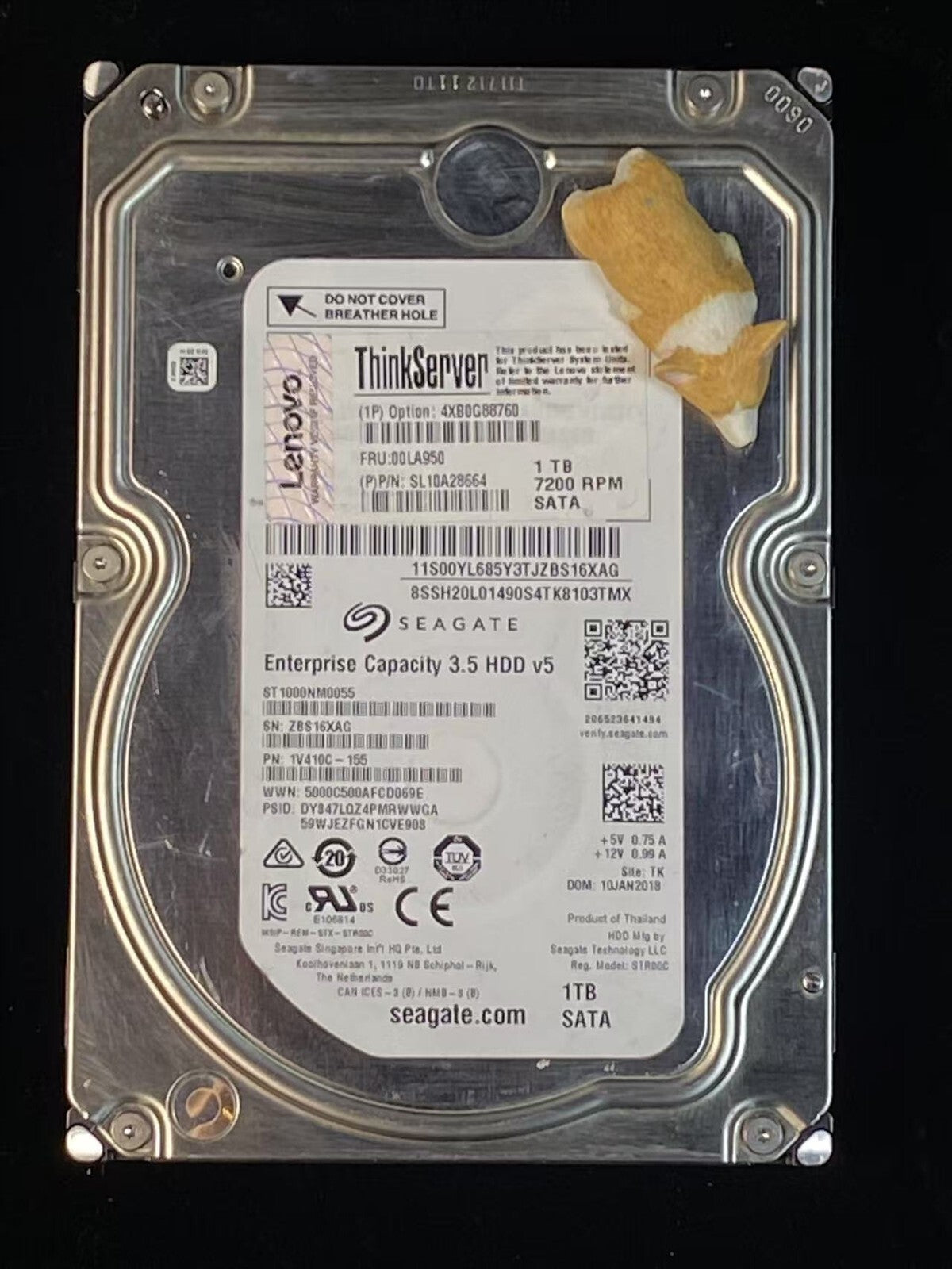 00LA950 LENOVO THINKSERVER 1TB 7.2K SATA 3.5" LFF HDD V5 4XB0G88760 ST1000NM0055